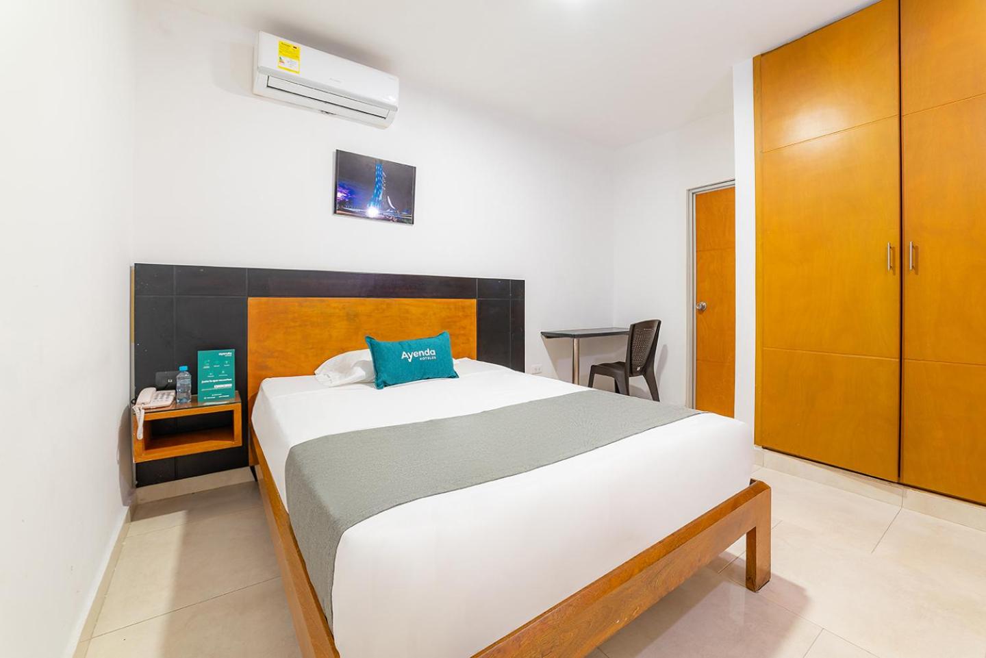 Single Room photo 2