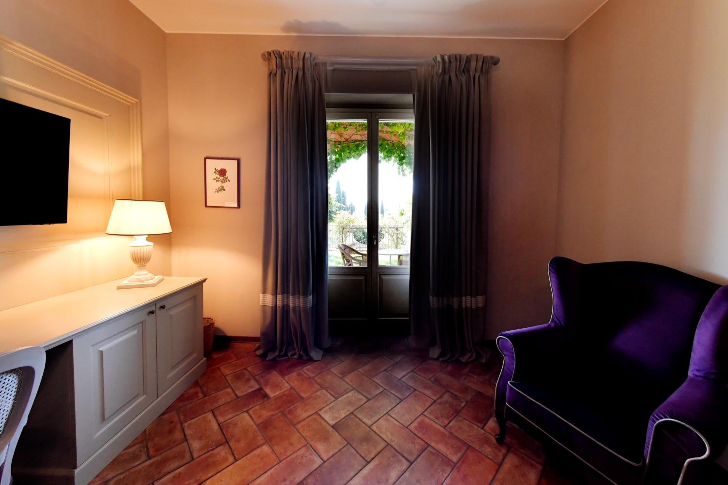 Deluxe Double Room - Photo 1