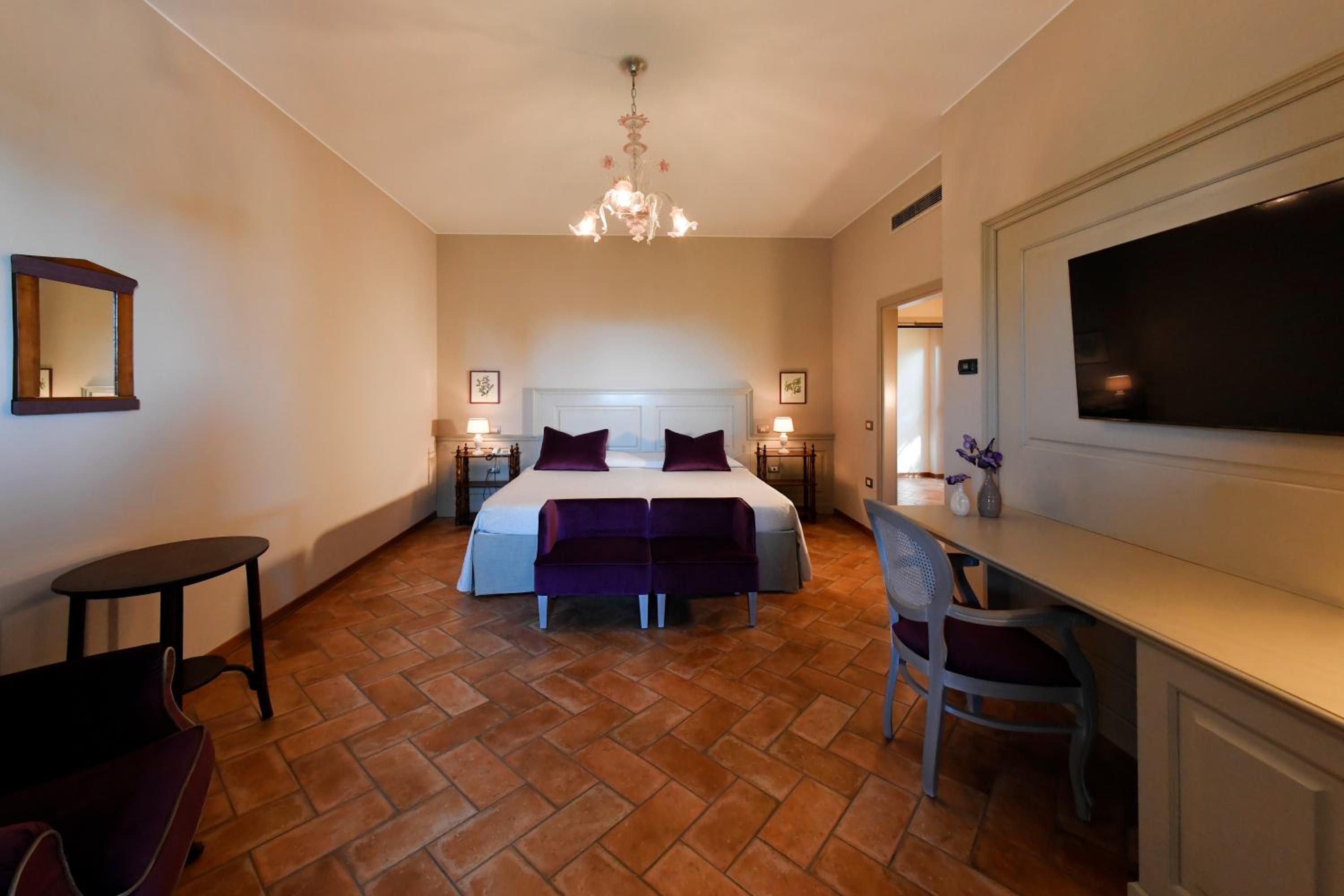 Deluxe Double Room - Photo 4
