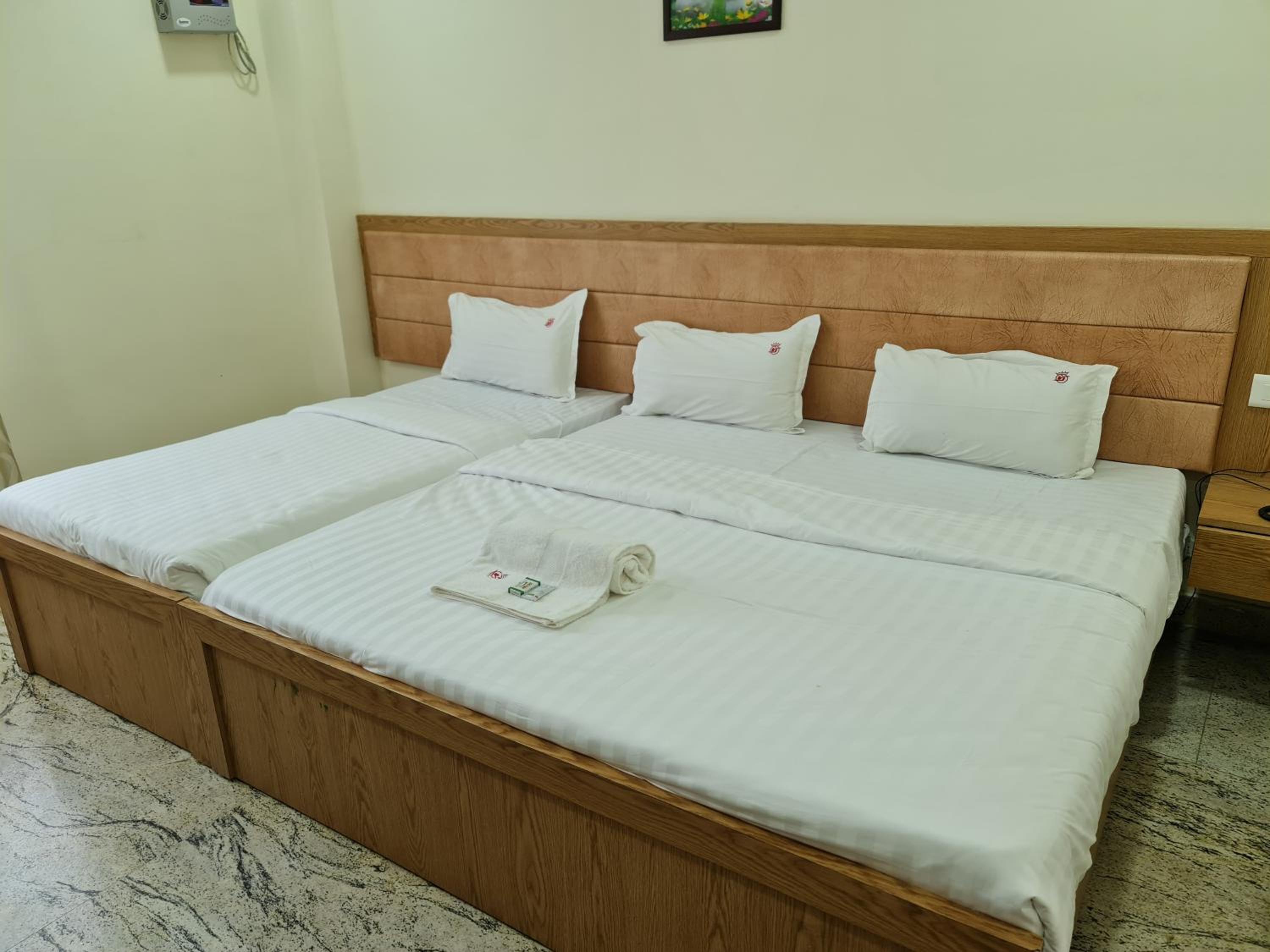 Deluxe Triple Room - Photo 7