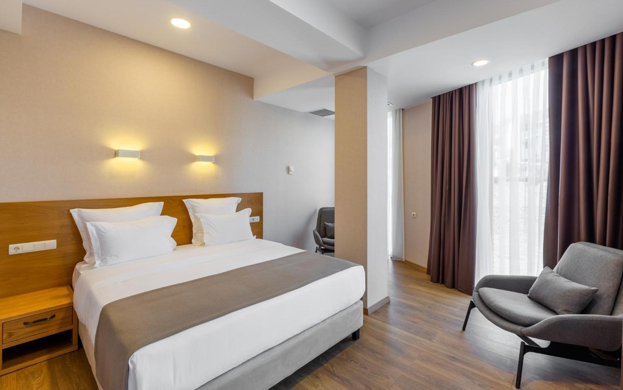 Junior Suite with Balcony