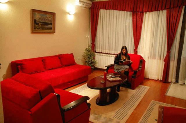 Apartment (4 Adults) photo 3