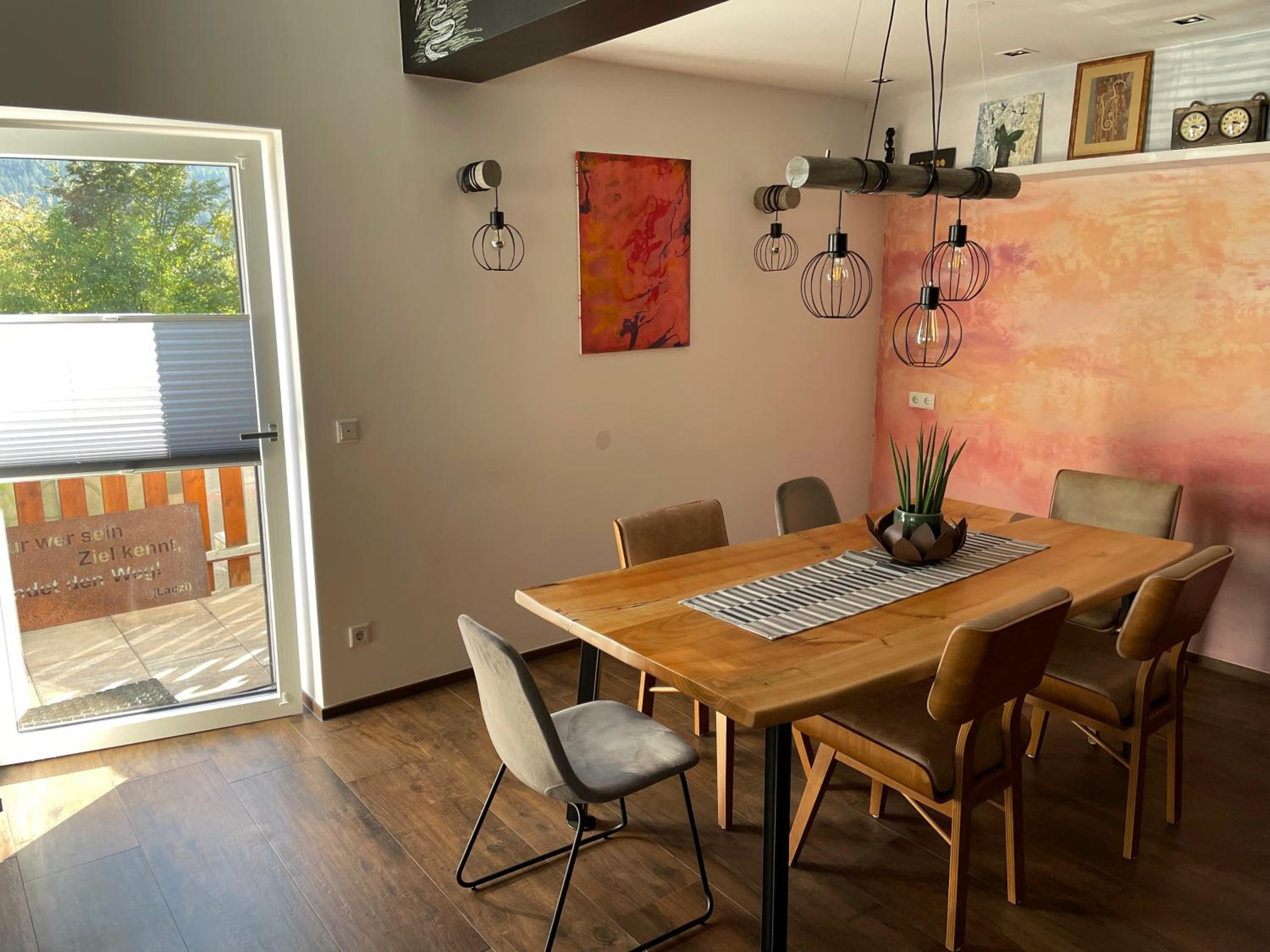 Three-Bedroom Apartment photo 2