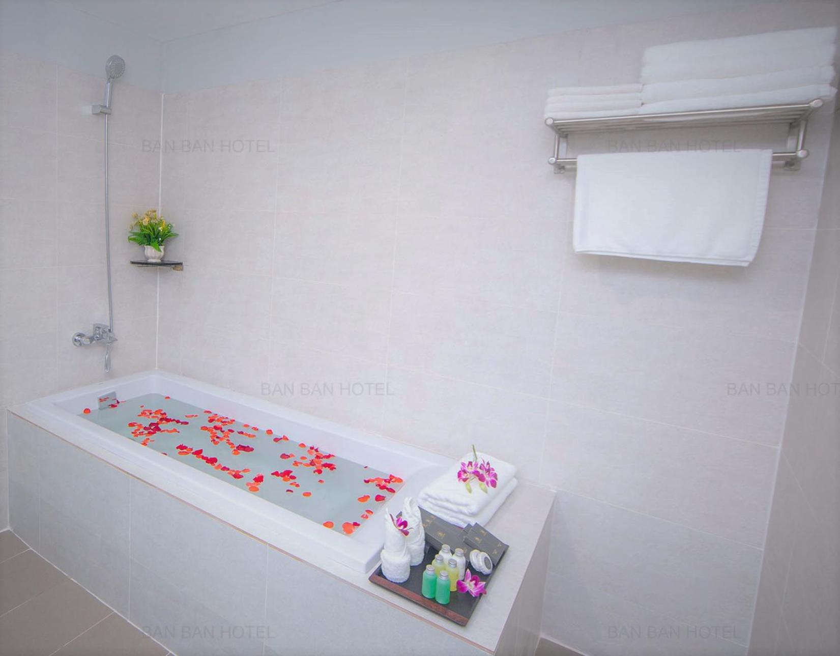 City View Twin Suite - Photo 13