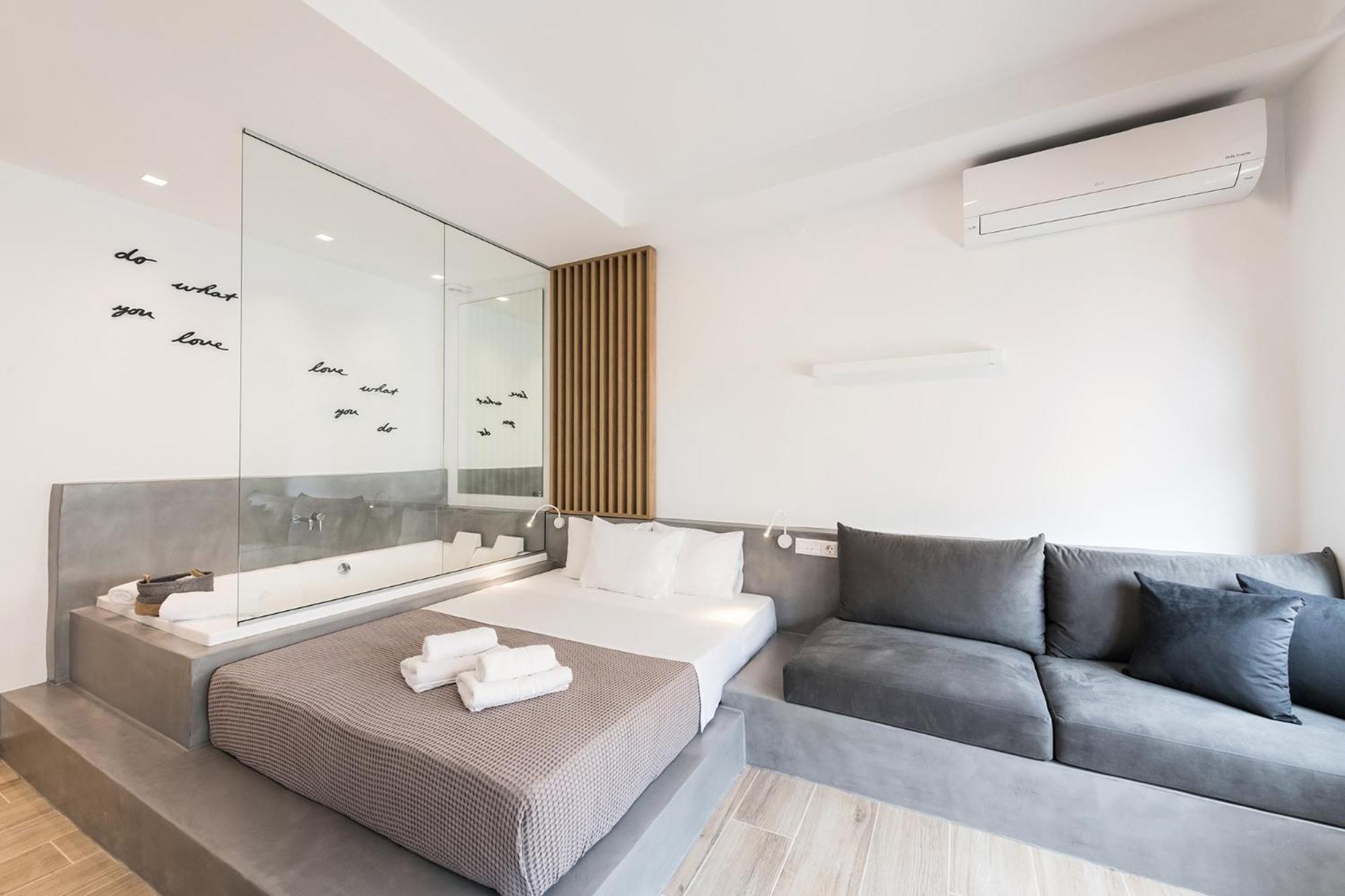 Junior Suite with Garden View - Photo 13