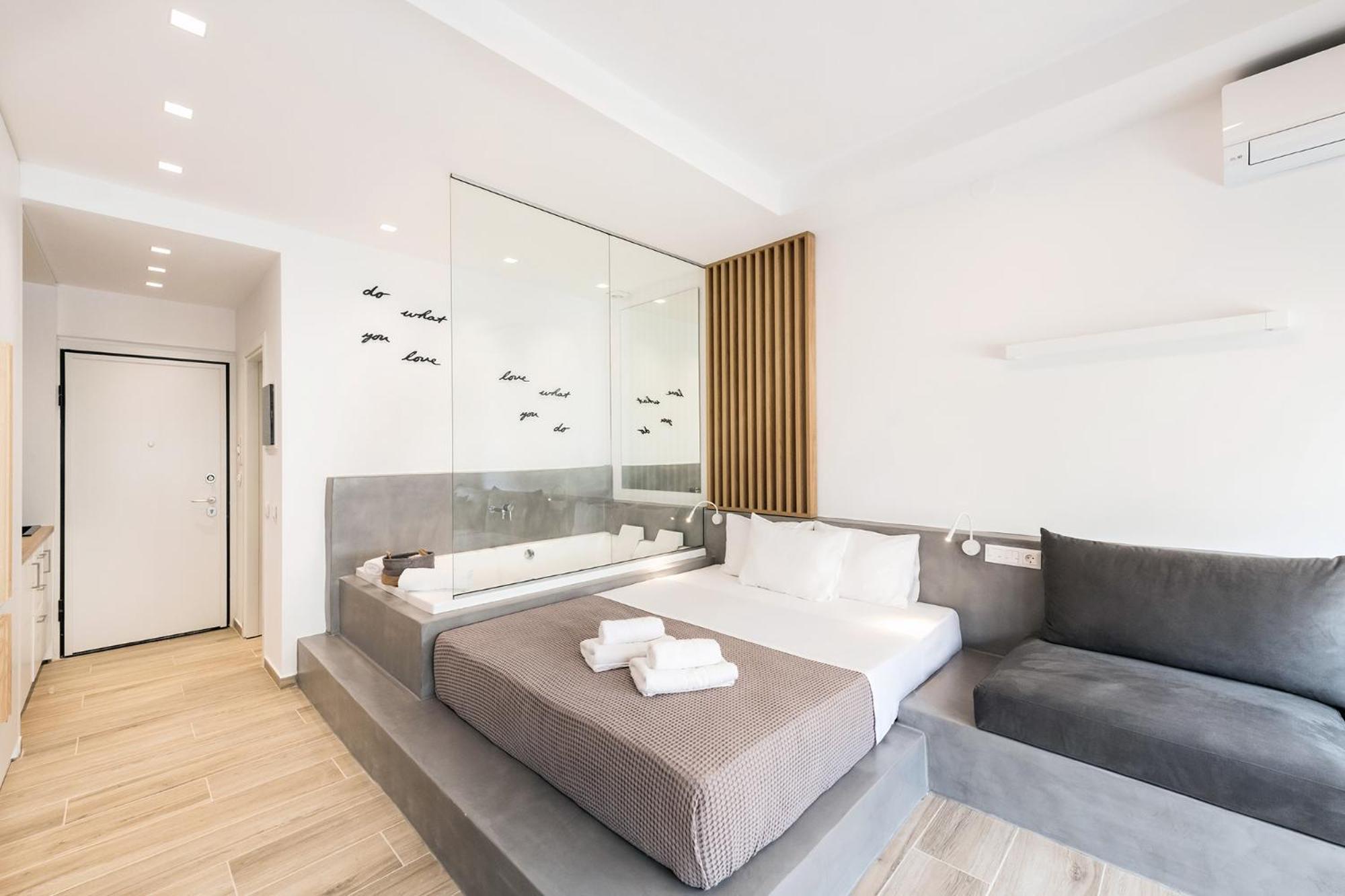 Junior Suite with Garden View - Photo 1