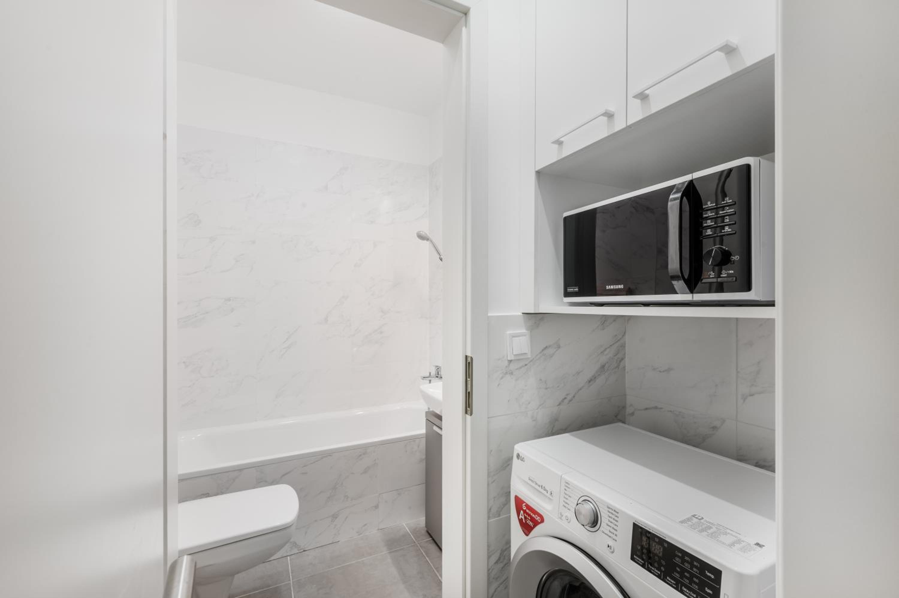Superior Apartment with Balcony - Photo 28