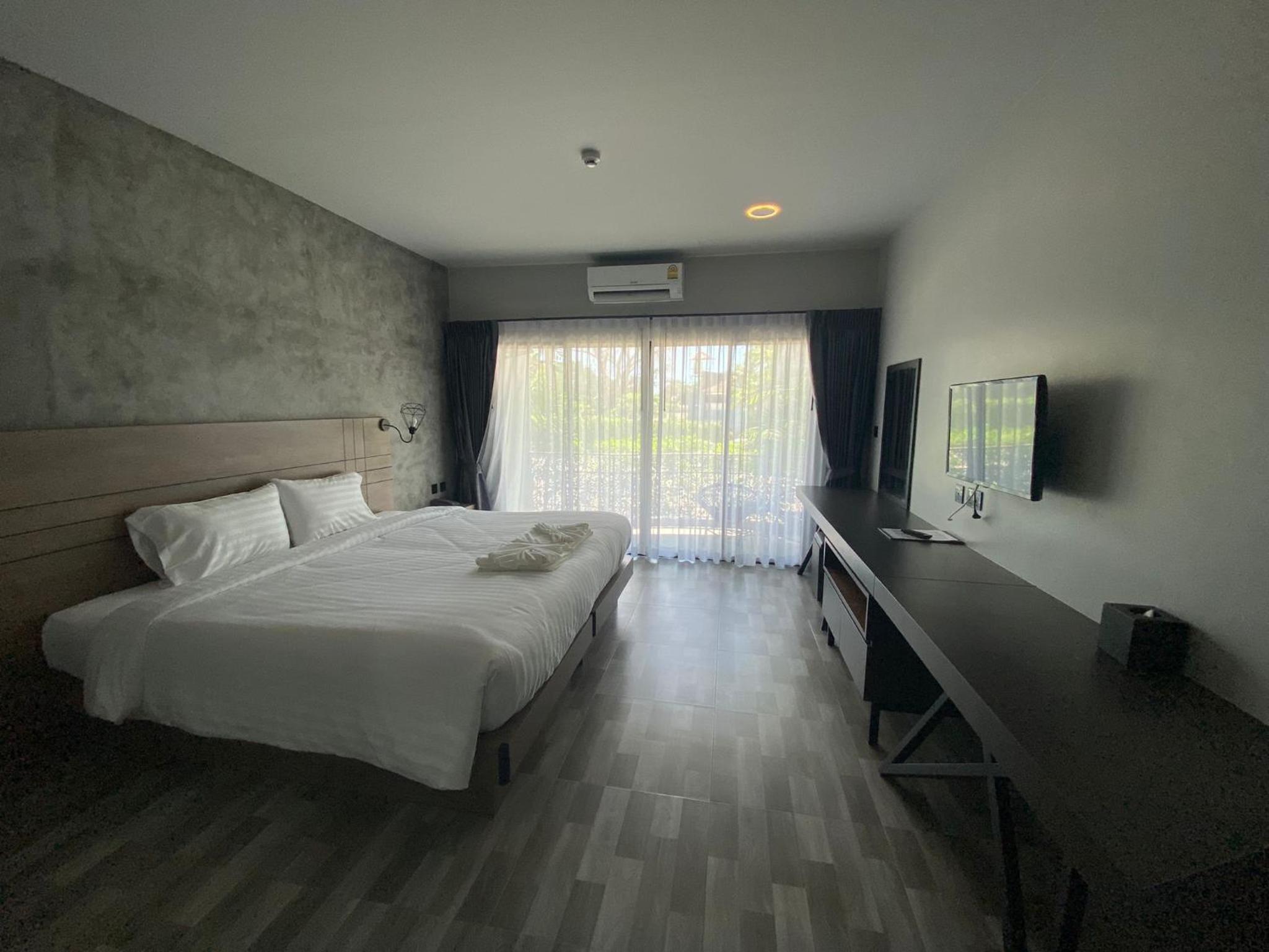 Deluxe Double Room - Photo 6