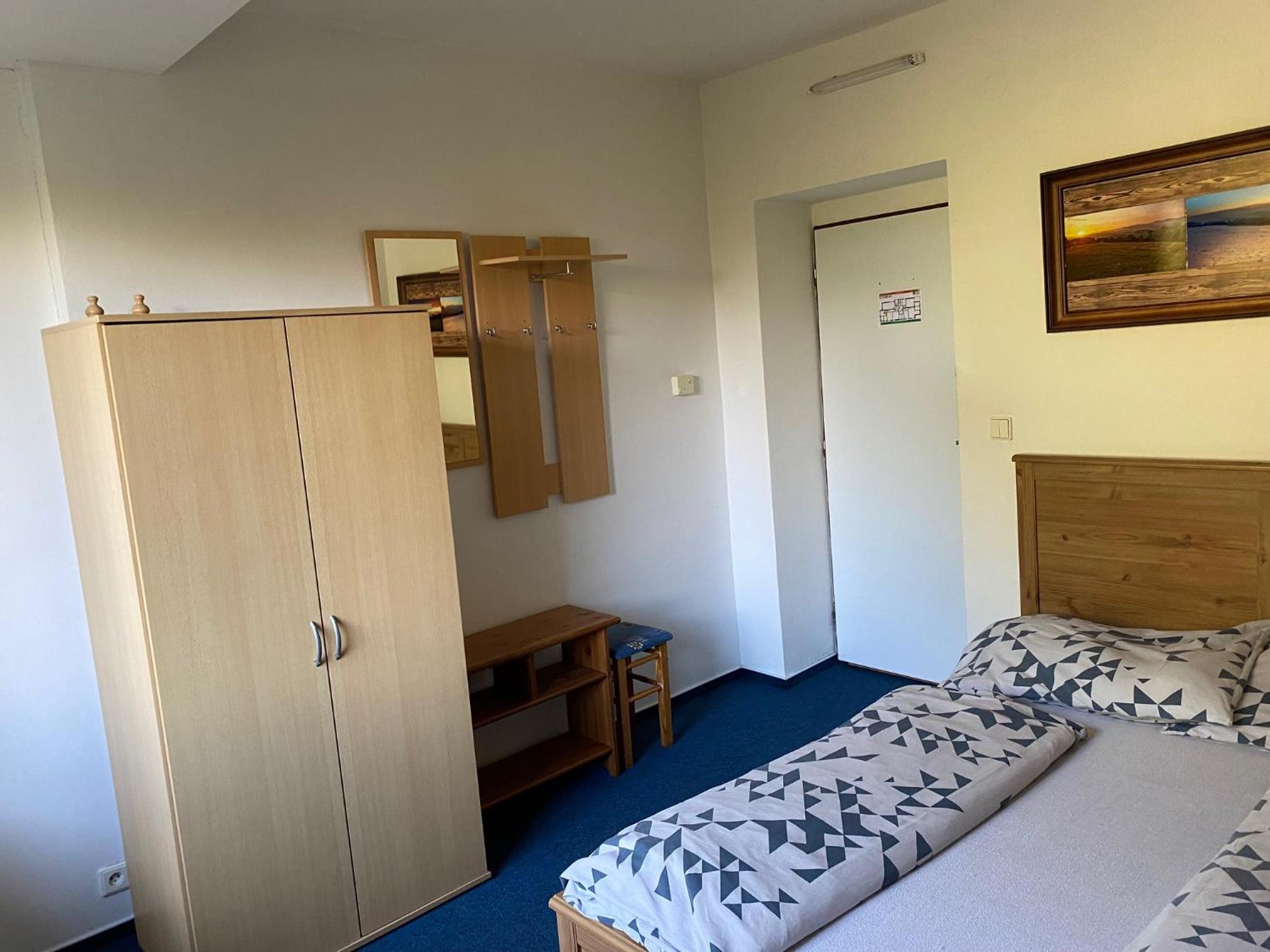 Double Room - Photo 2