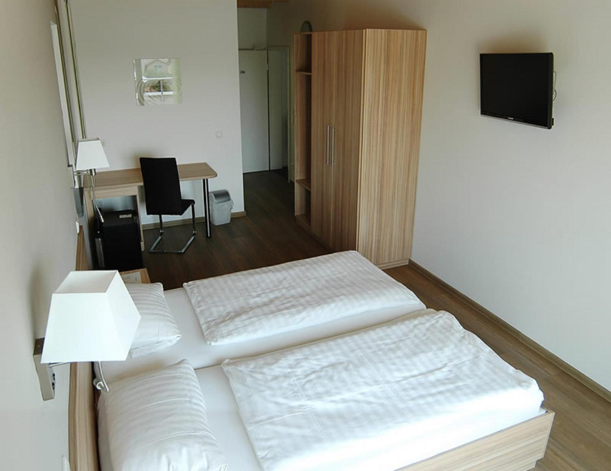 Single Room photo 1