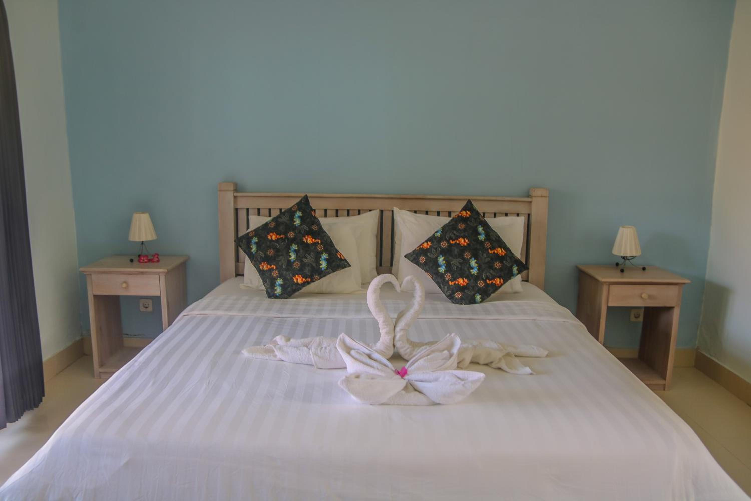 Double or Twin Room with Pool View