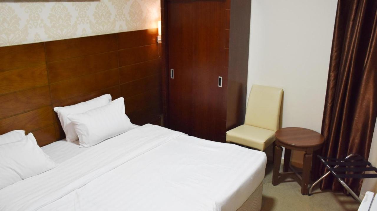 Twin Room photo 2
