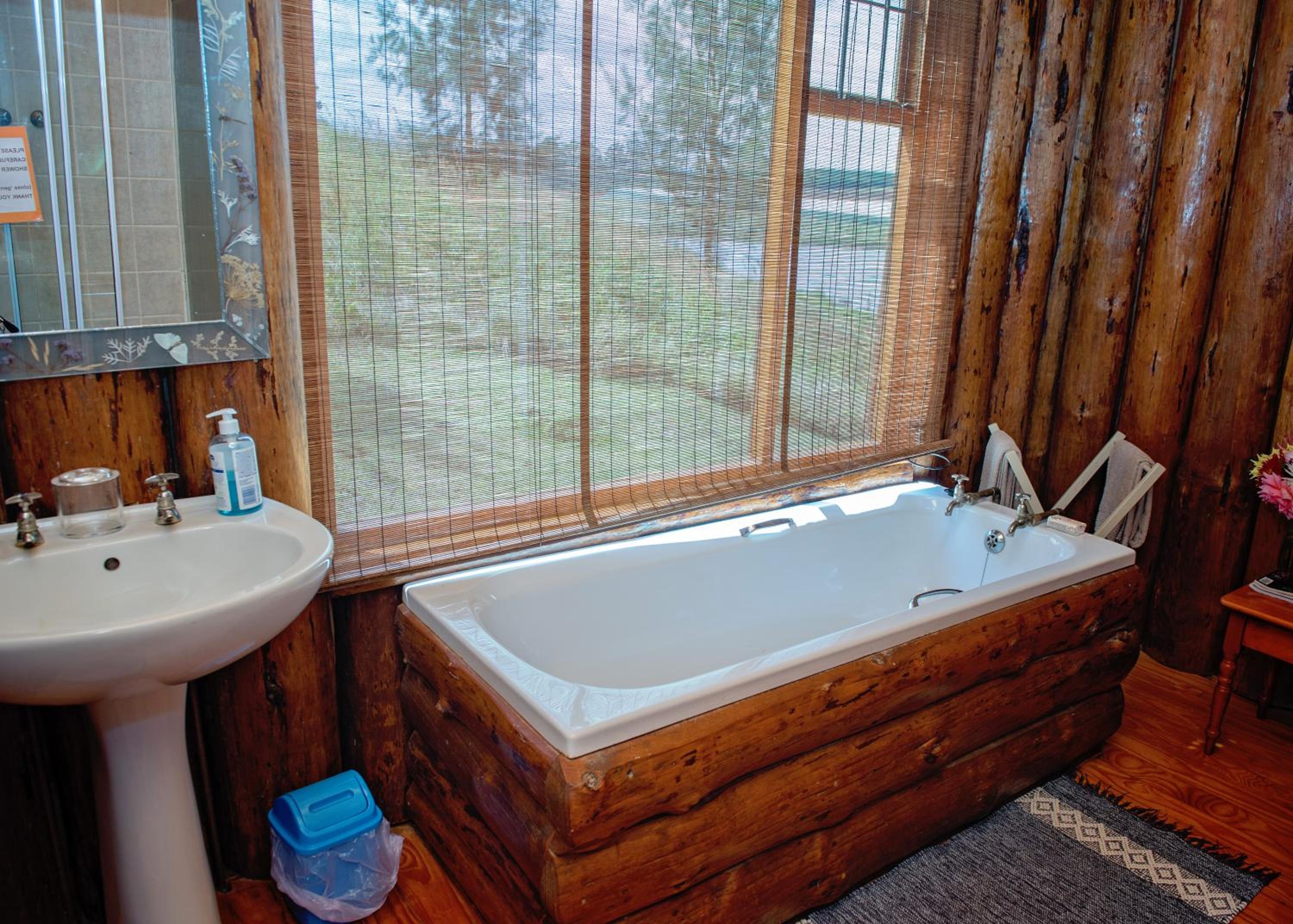 Double Story Cabin - Photo 7