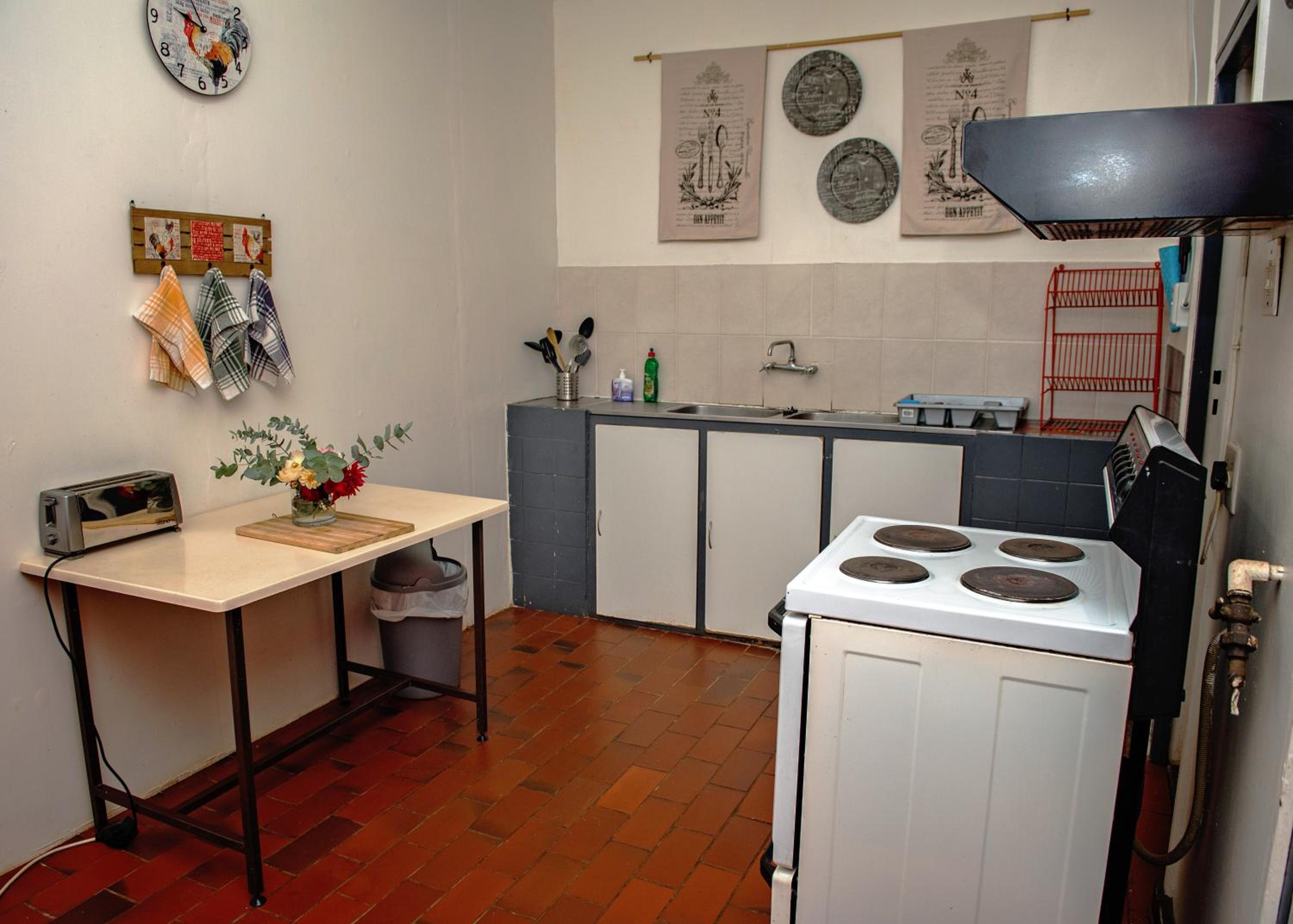 8-Sleeper Budget Cottage - Photo 8