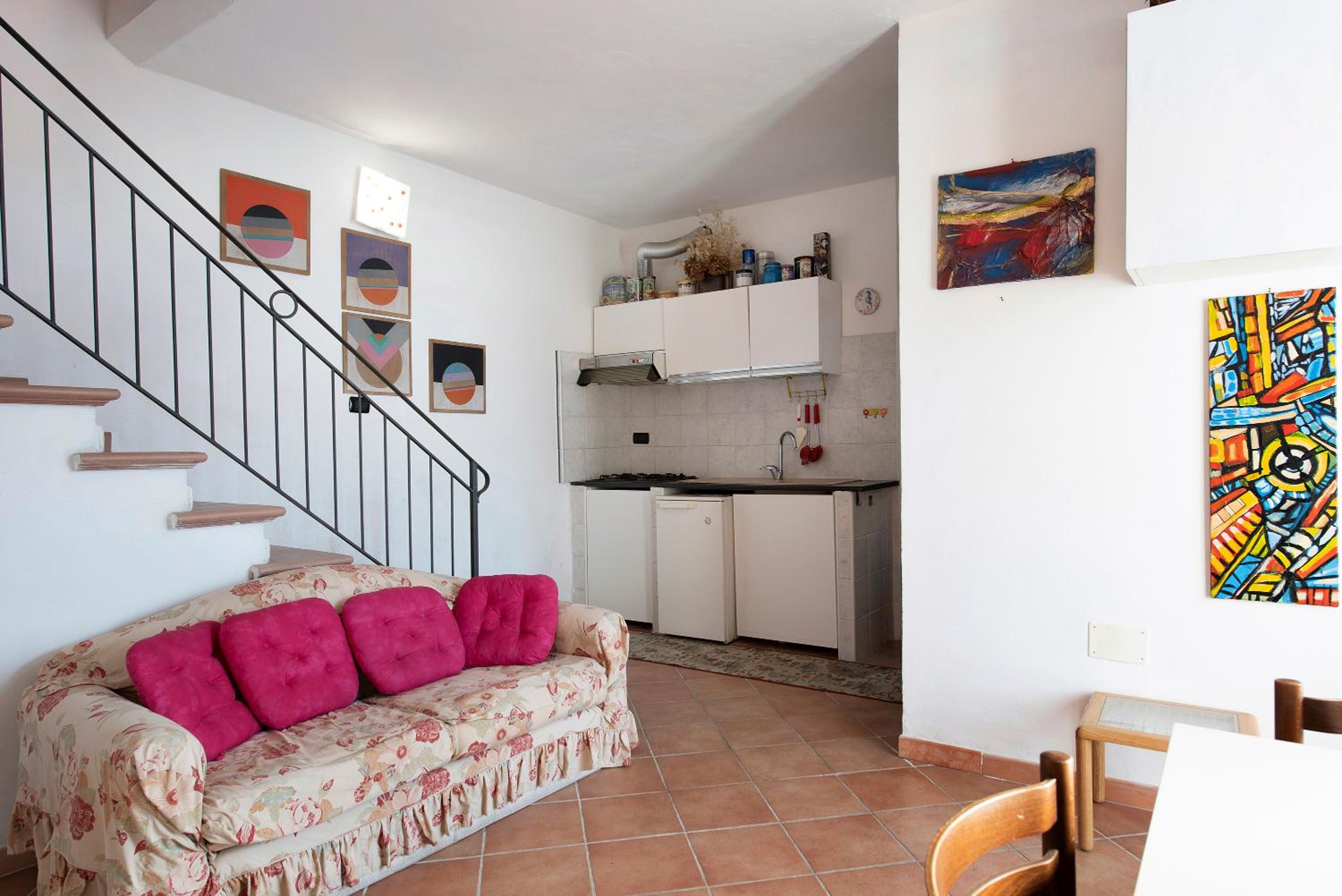 Two-Bedroom House - Photo 17