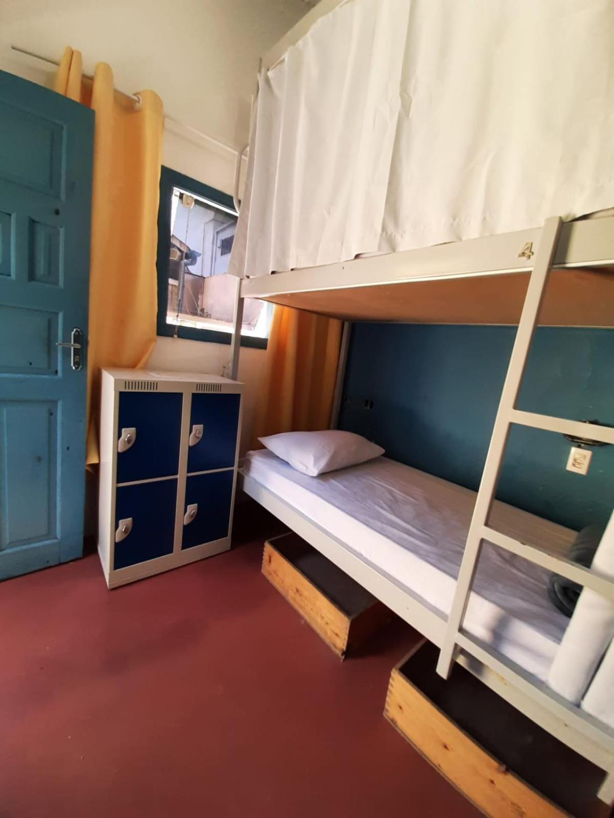 Bed in 4-Bed Female Dormitory Room photo 3