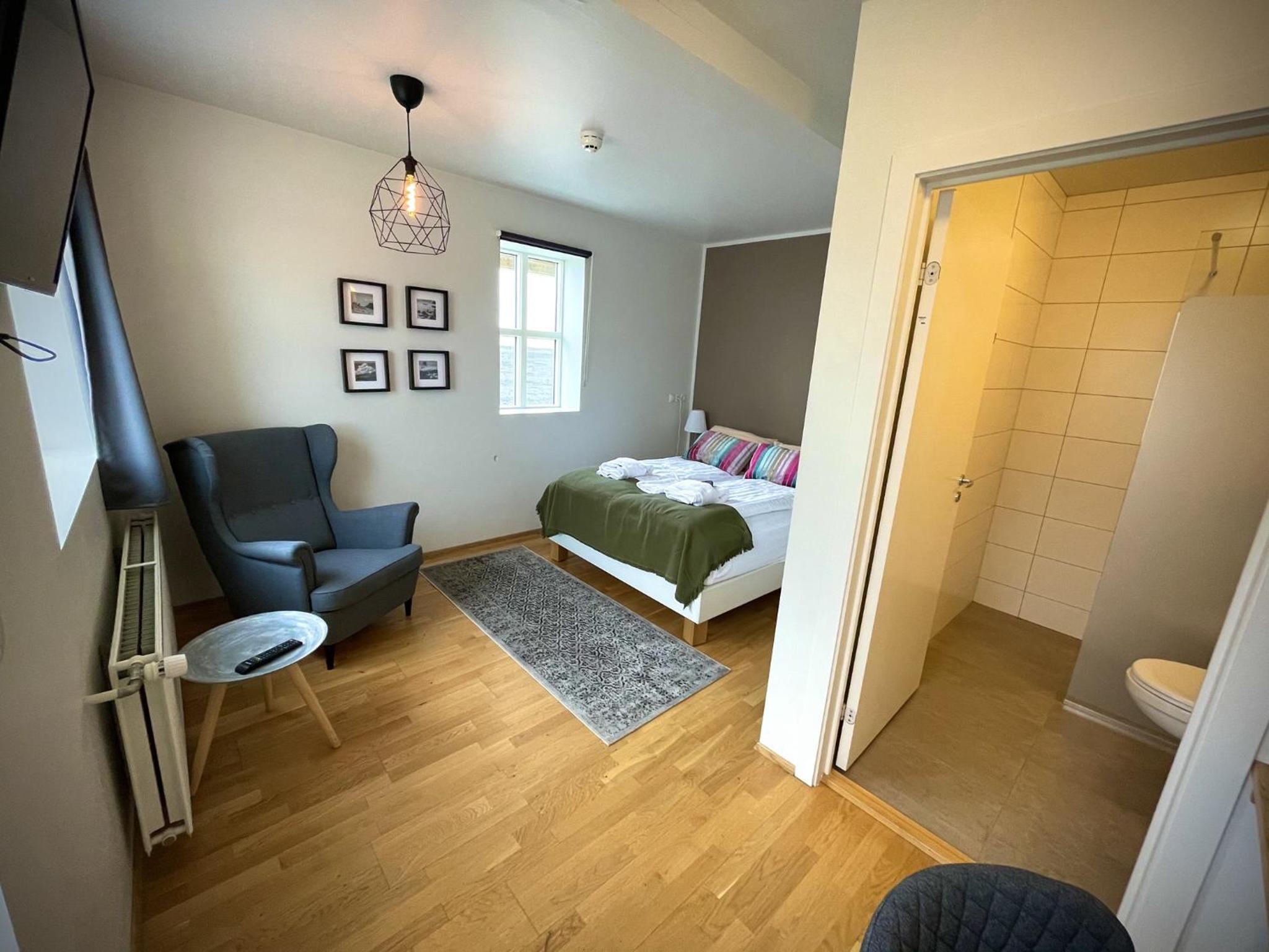 Double or Twin Room photo 3