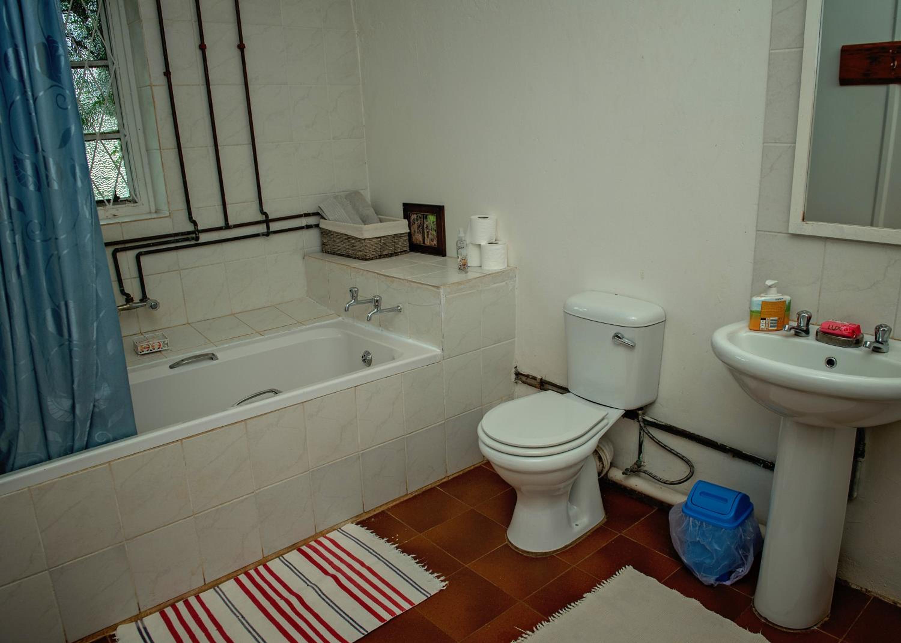 4-Sleeper Budget Cottage - Photo 11