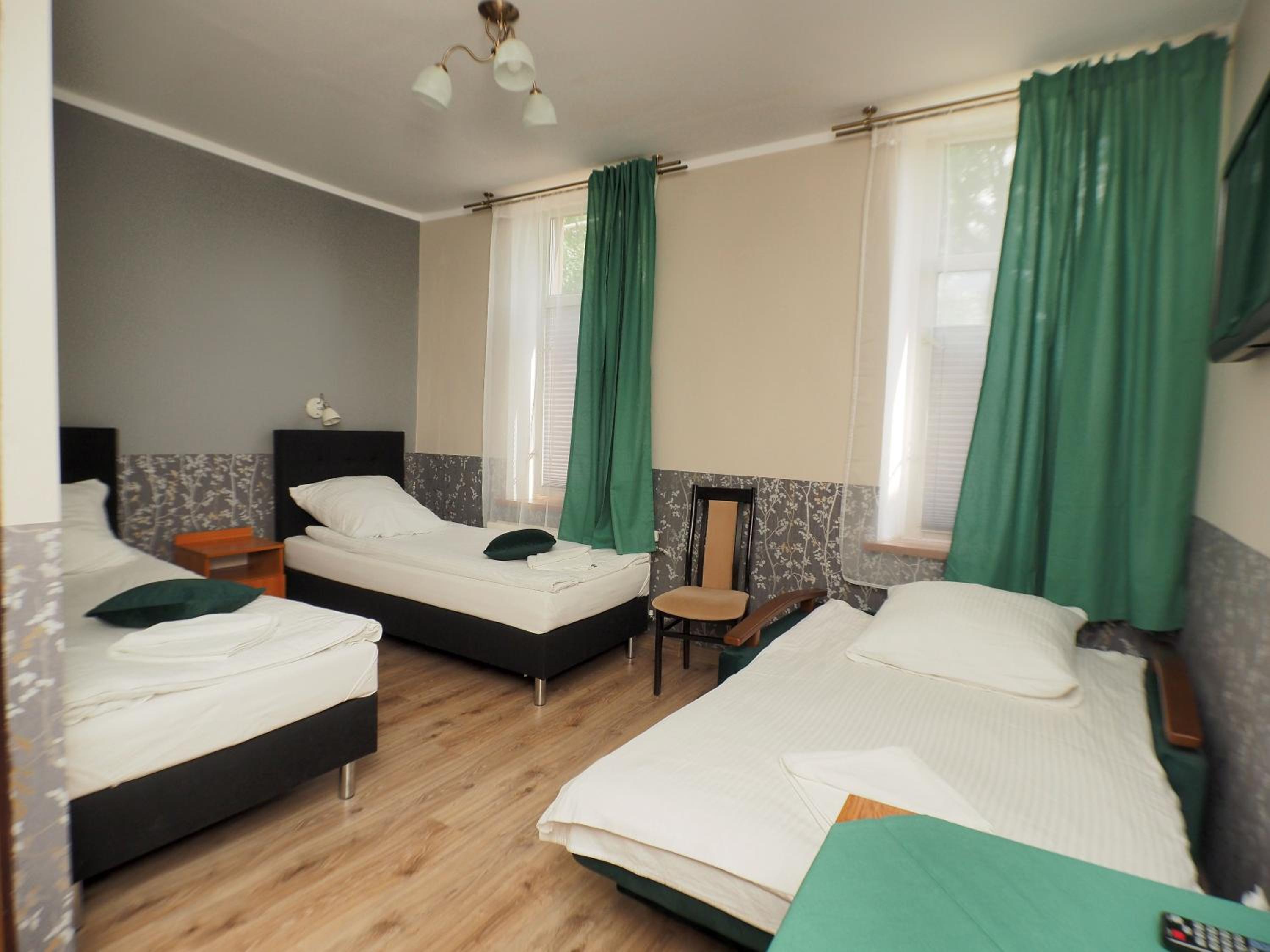 Comfort Quadruple Room - Photo 6