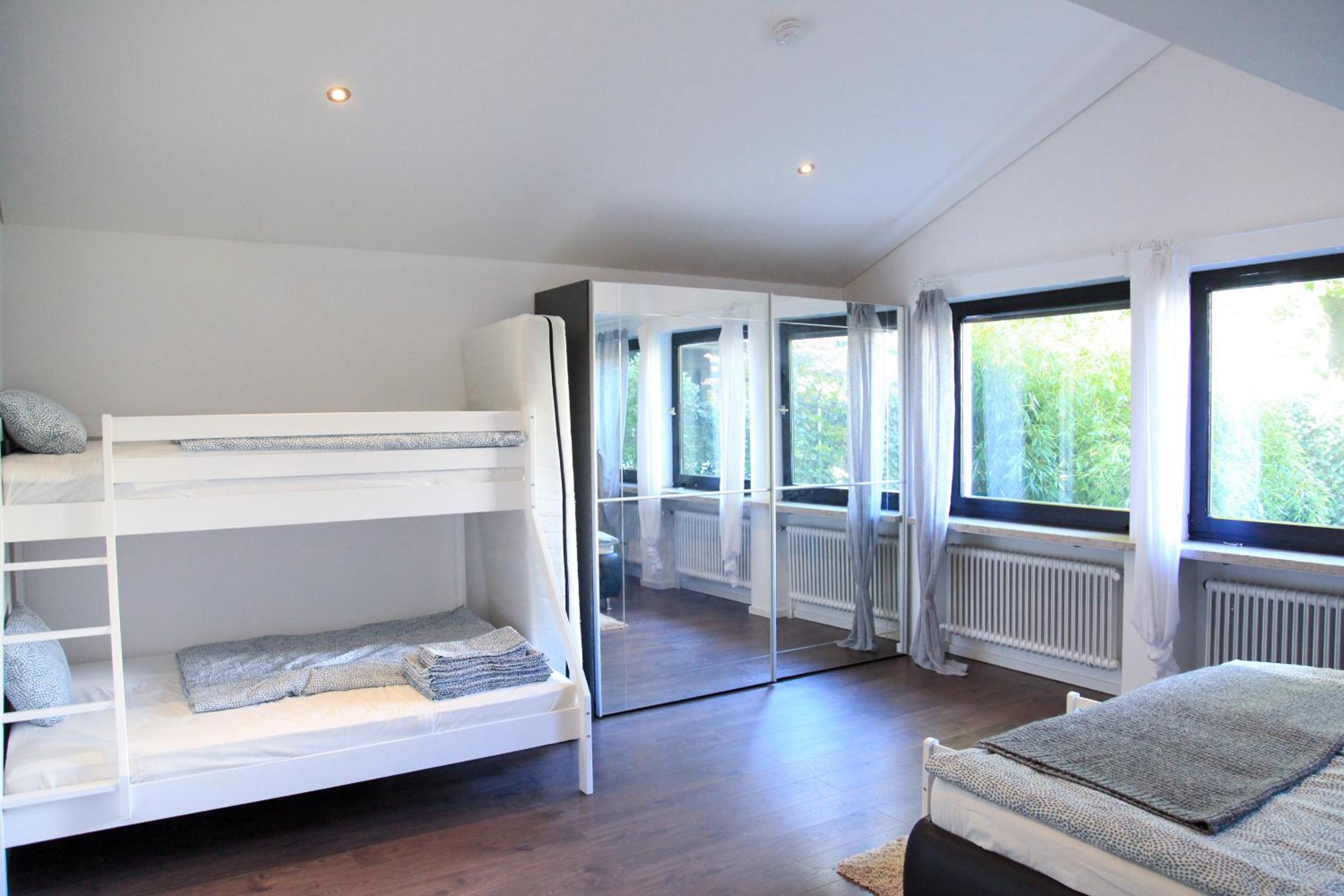 Two-Bedroom Apartment - Photo 10