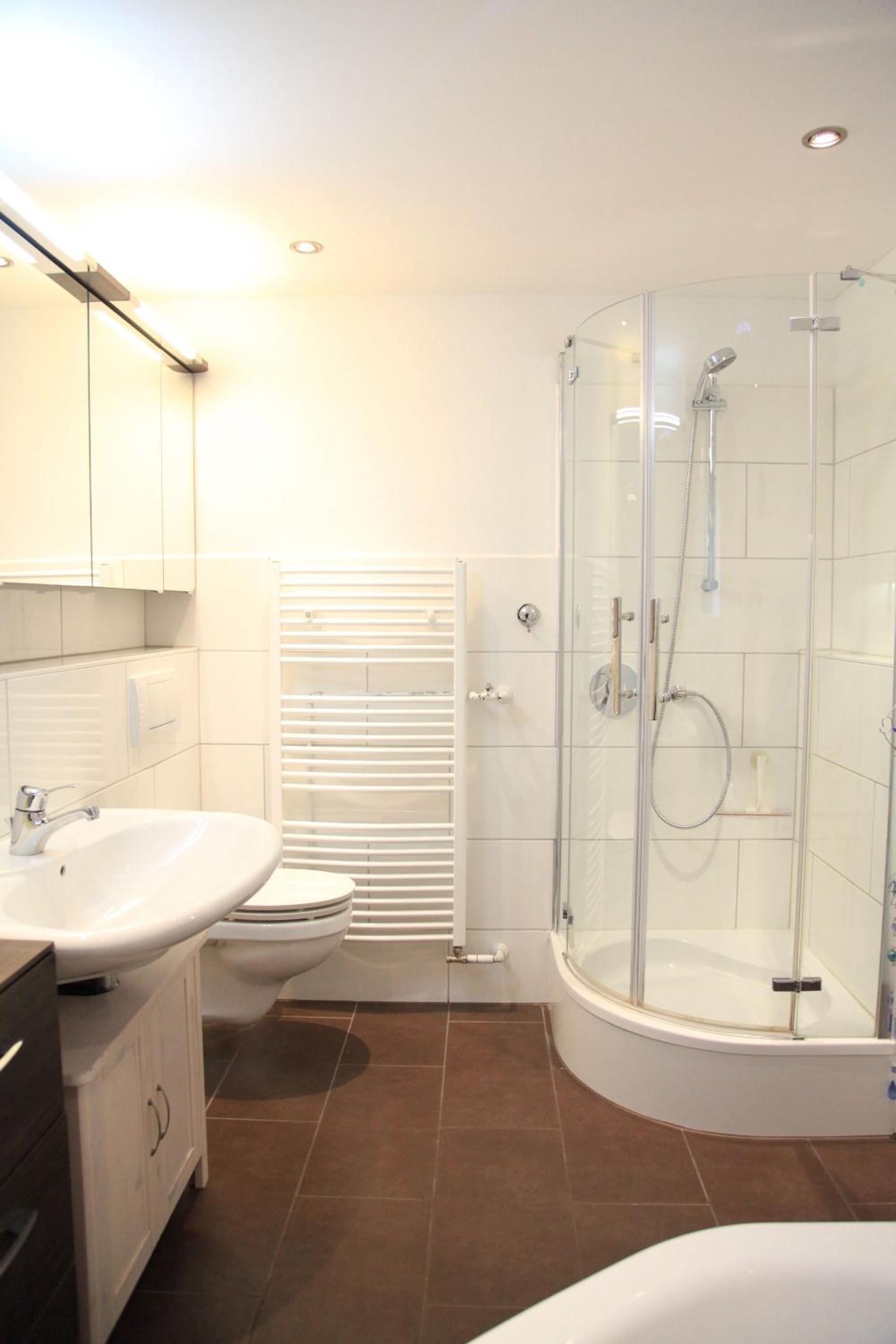 Two-Bedroom Apartment - Photo 8