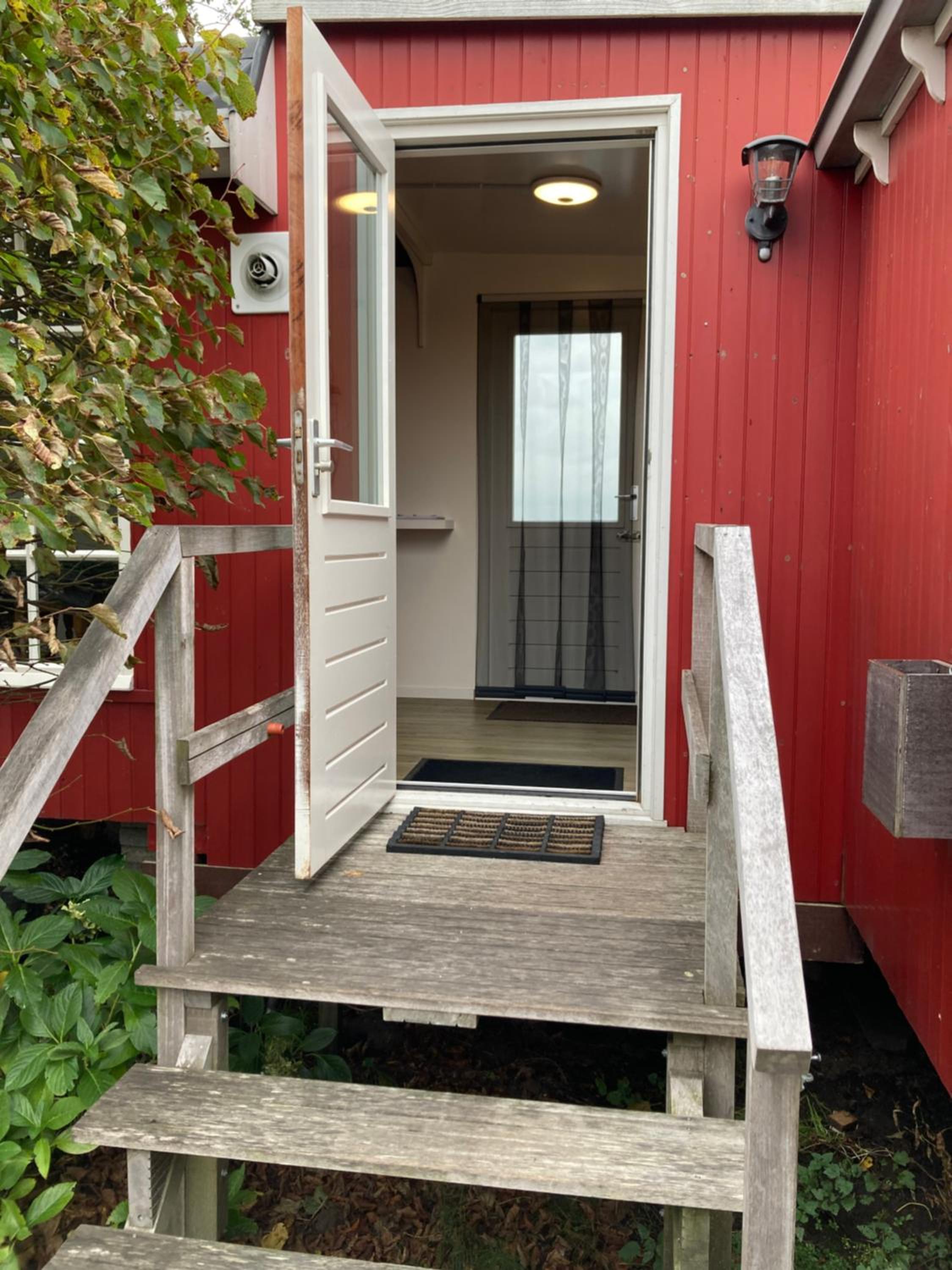 Mobile Home photo 3