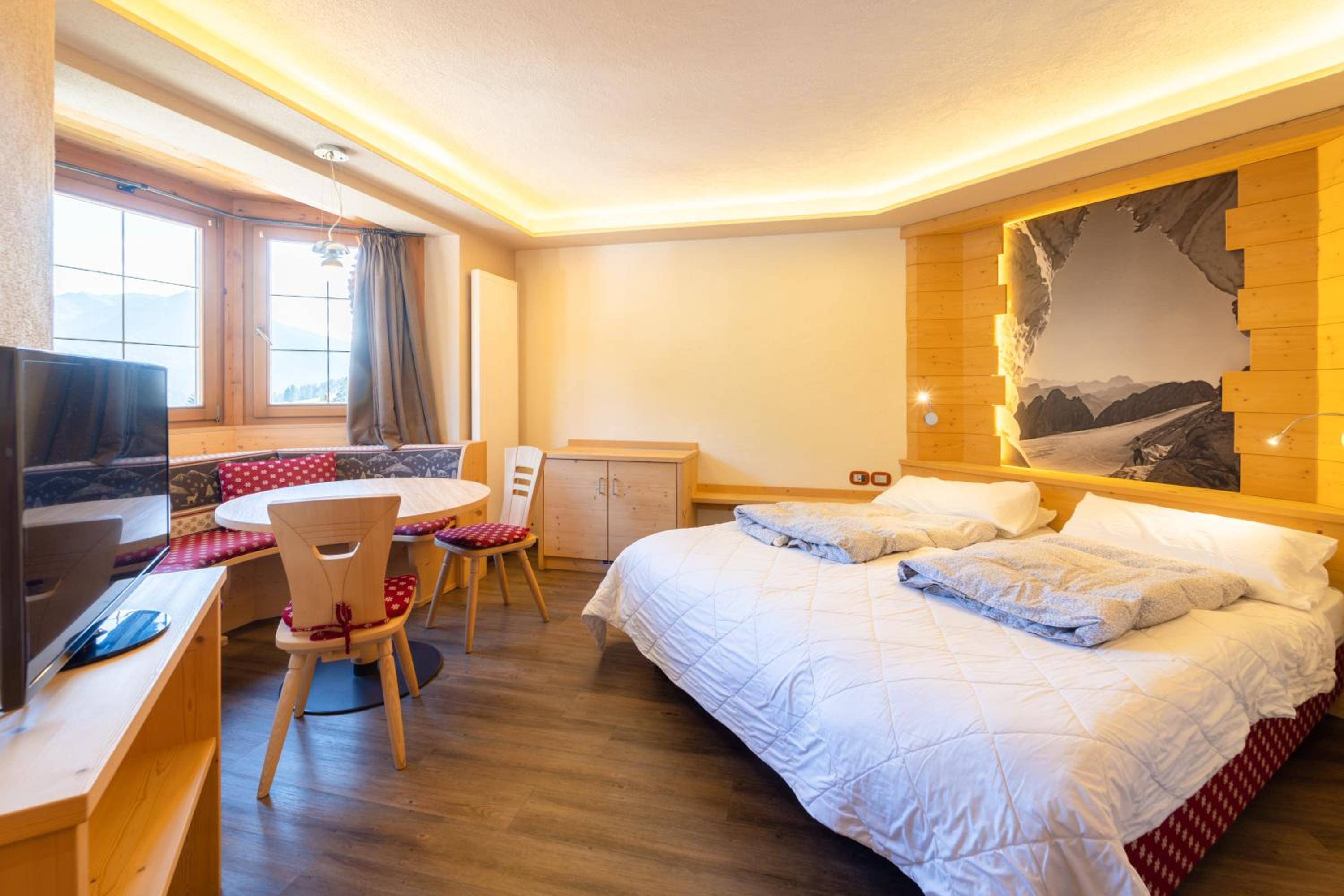 Suite - Photo 8