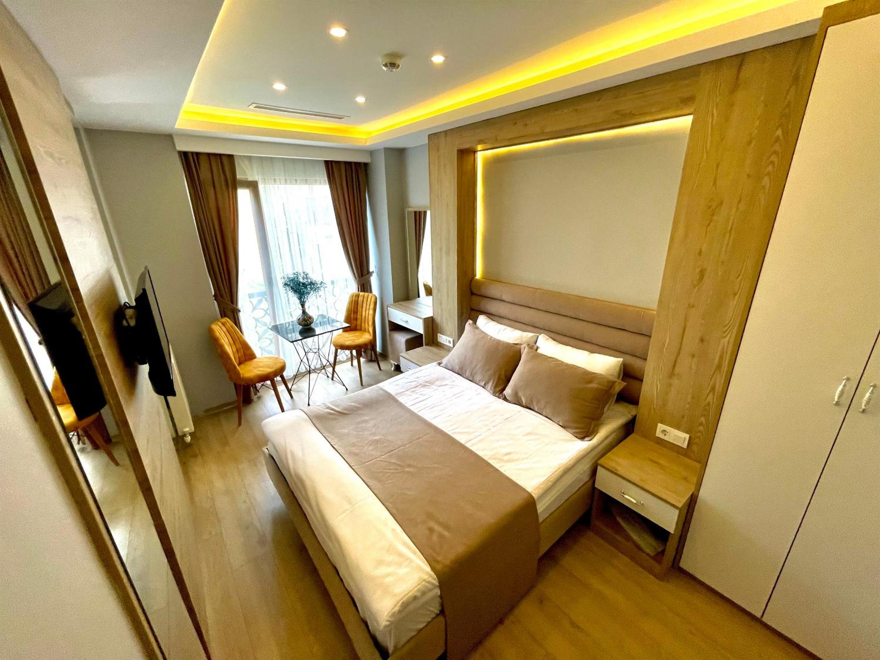 Standard Double Room photo 1