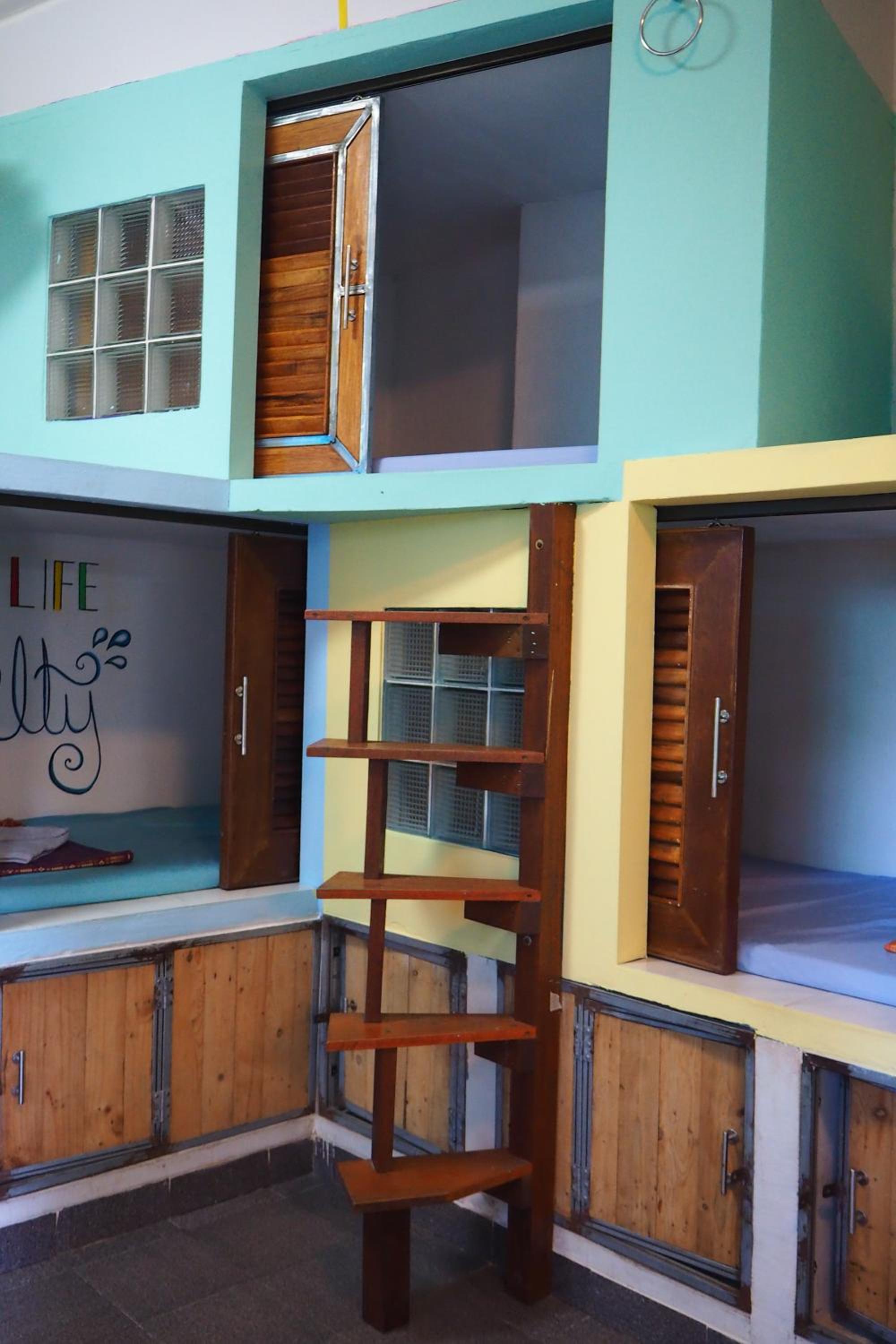 Bed in 10-Bed Mixed Dormitory Room photo 1