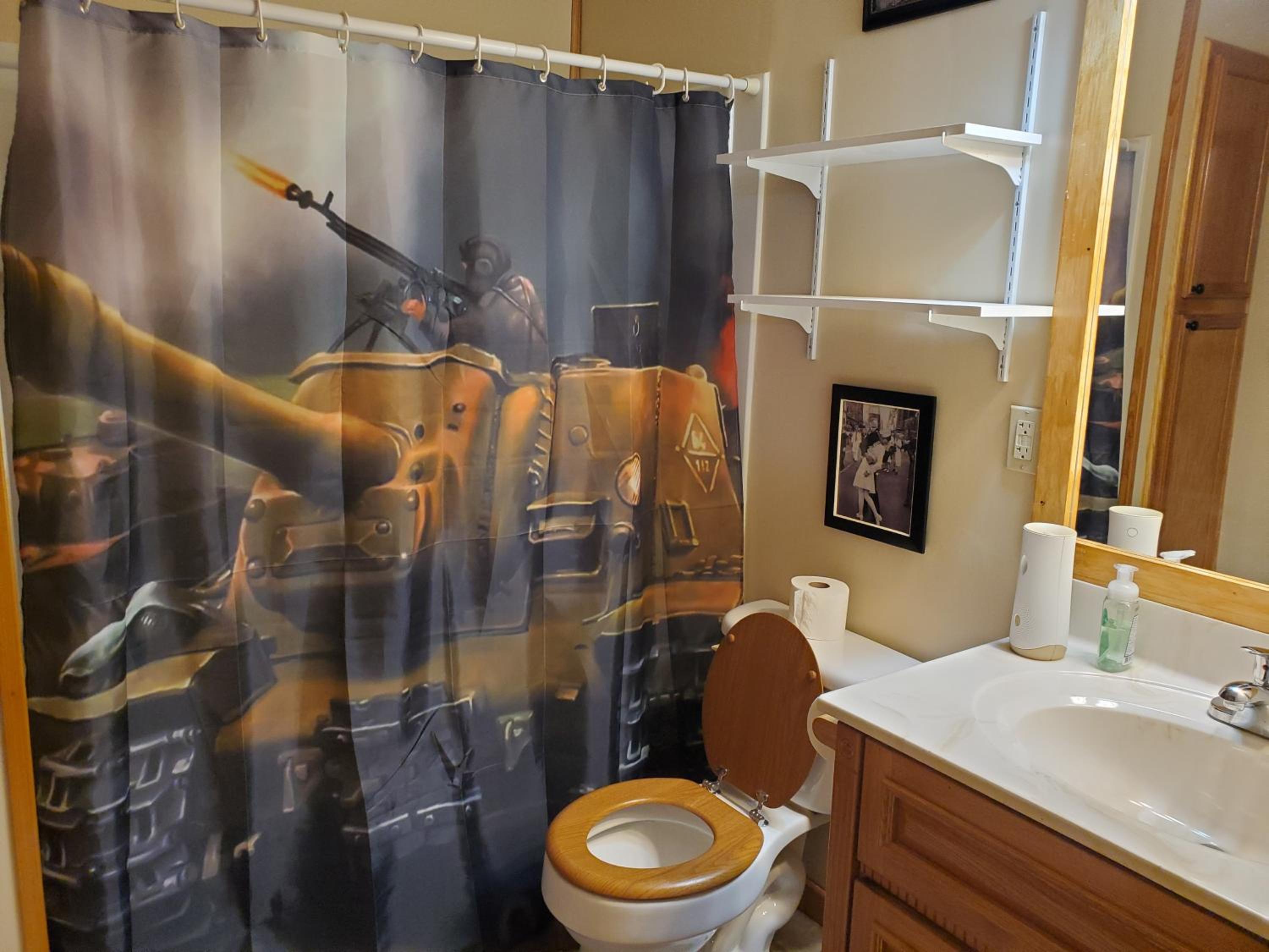 Queen Room - Photo 3
