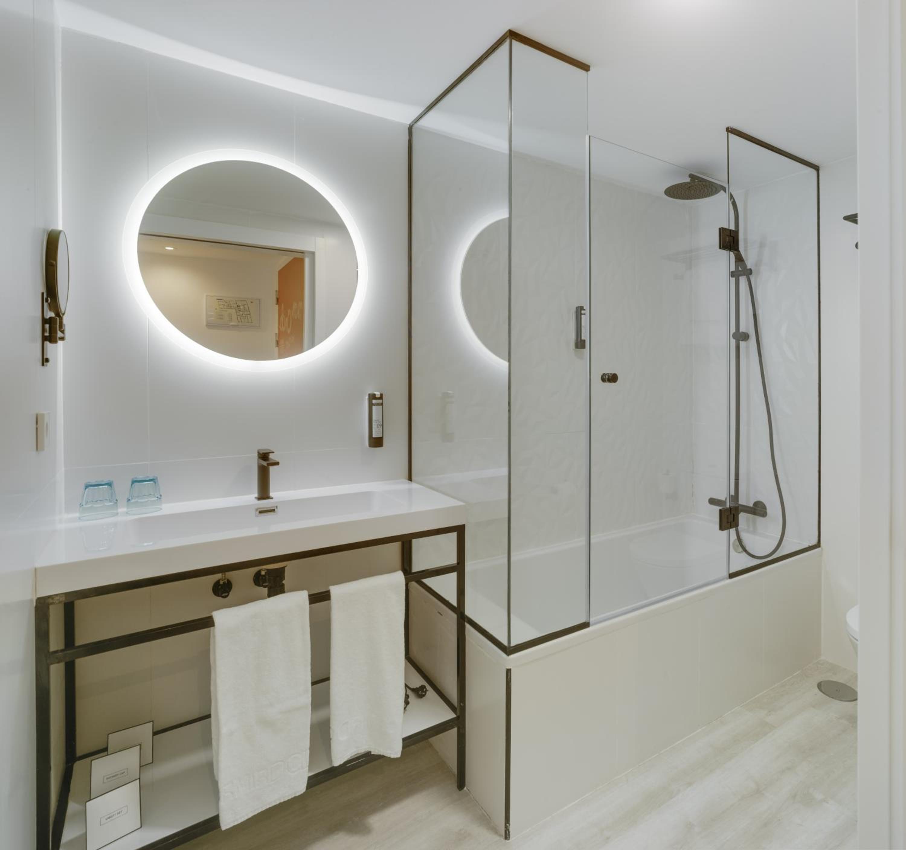 Superior Double Room - Photo 12
