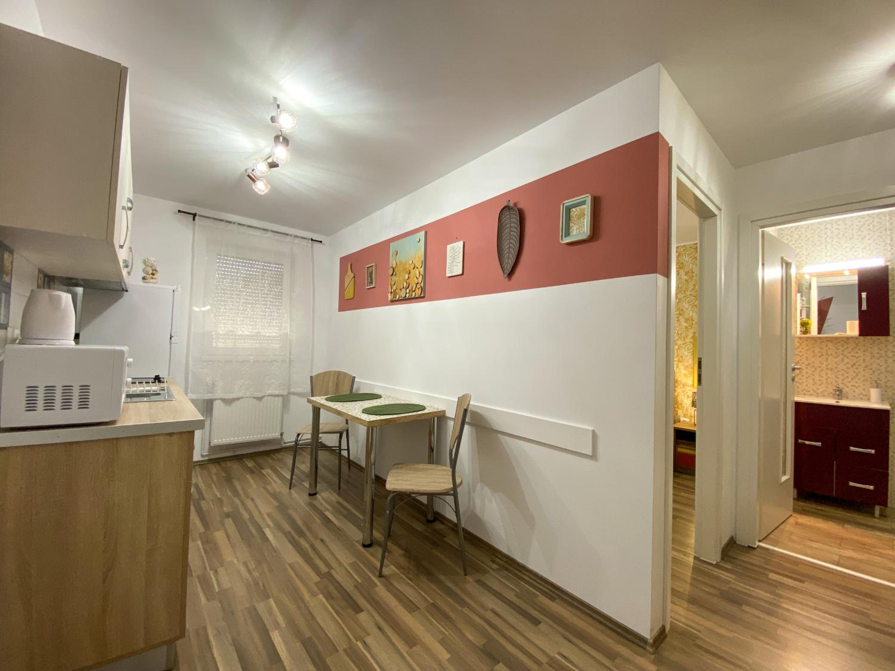 Apartment - Photo 5