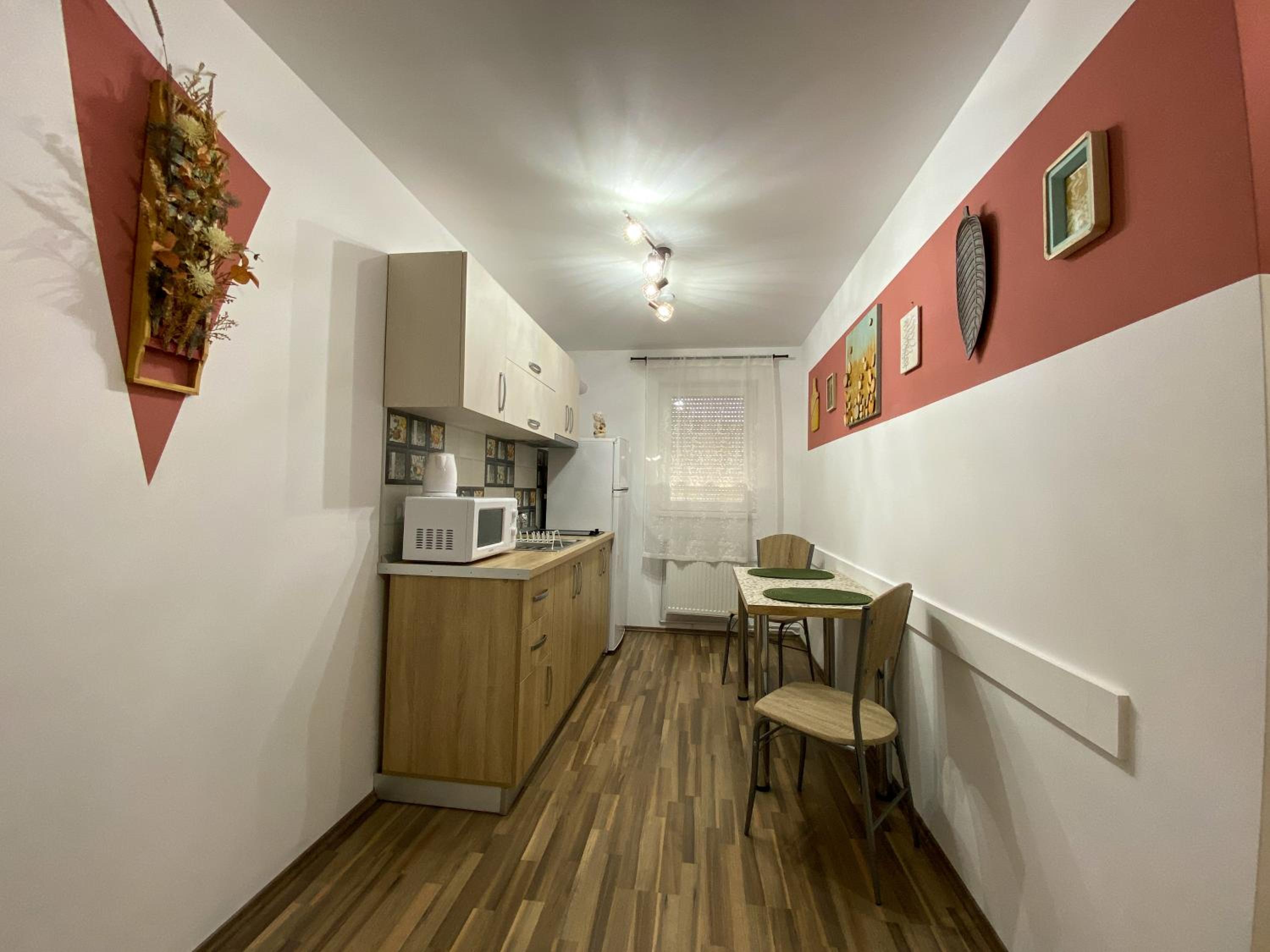 Apartment - Photo 8