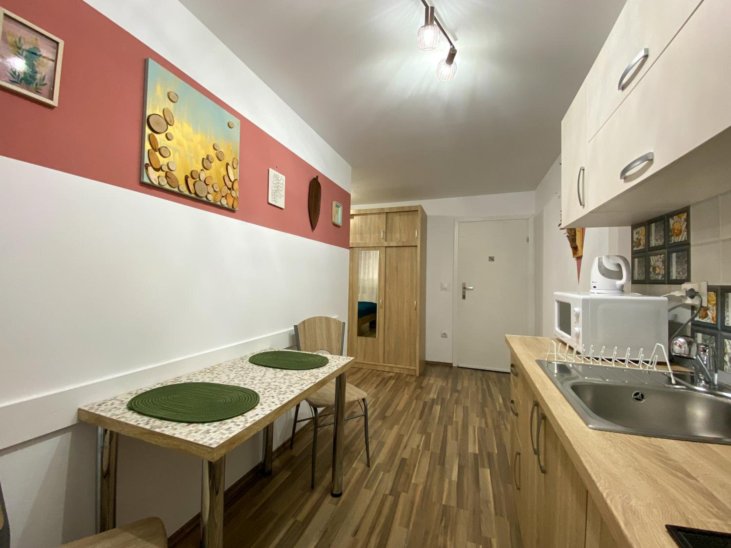 Apartment - Photo 11