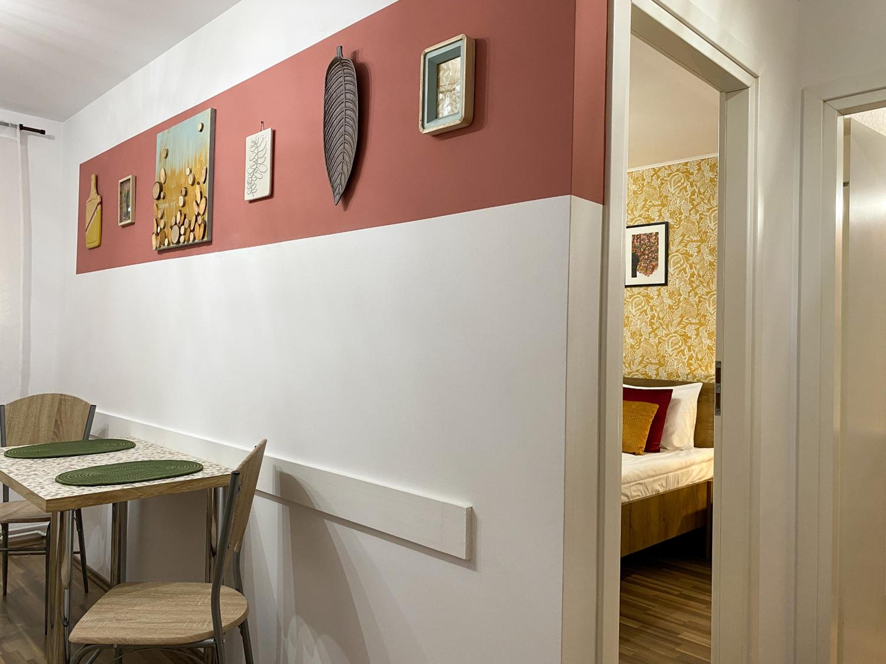 Apartment - Photo 16