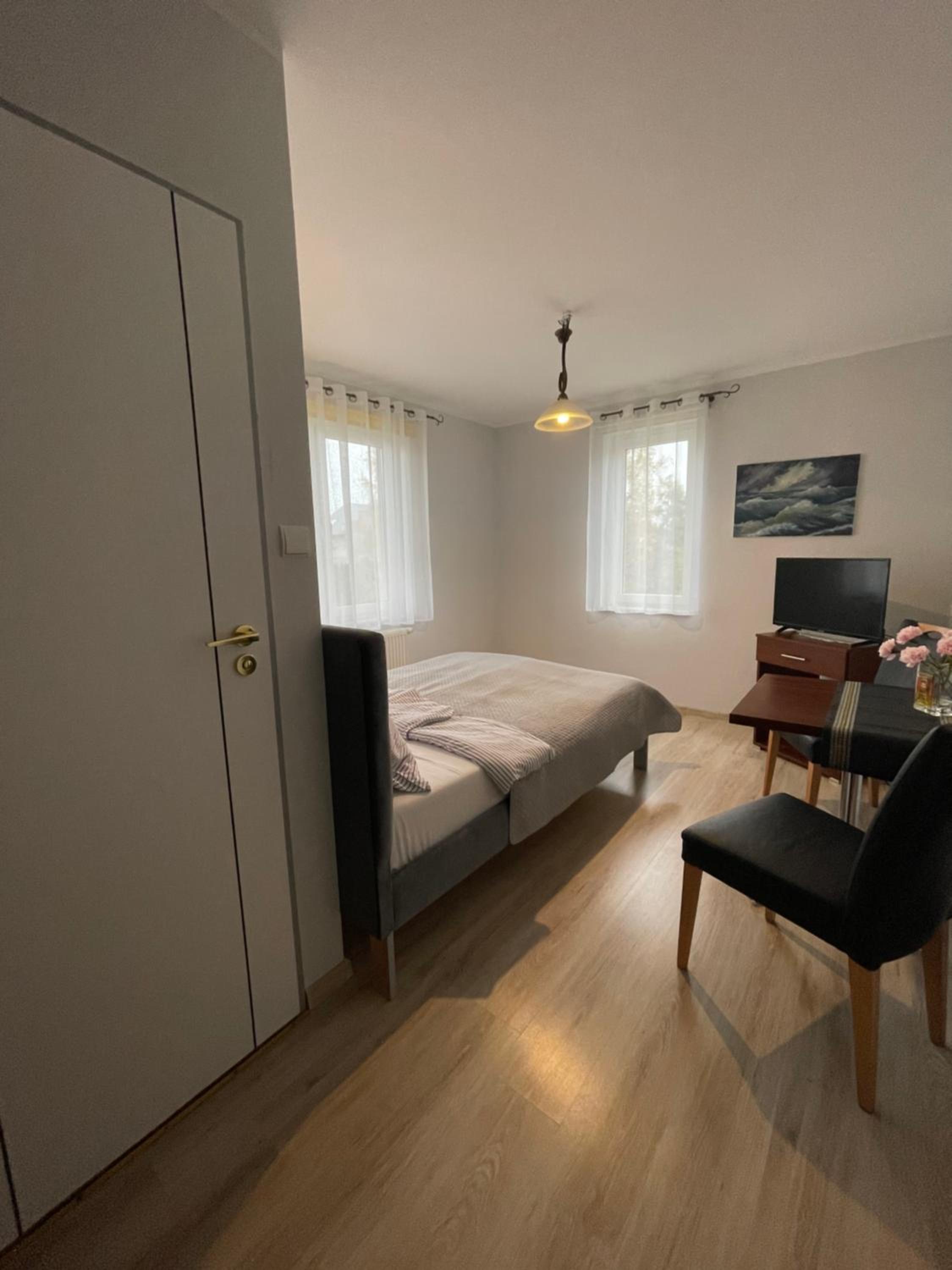 Deluxe Double Room with Shower photo 2