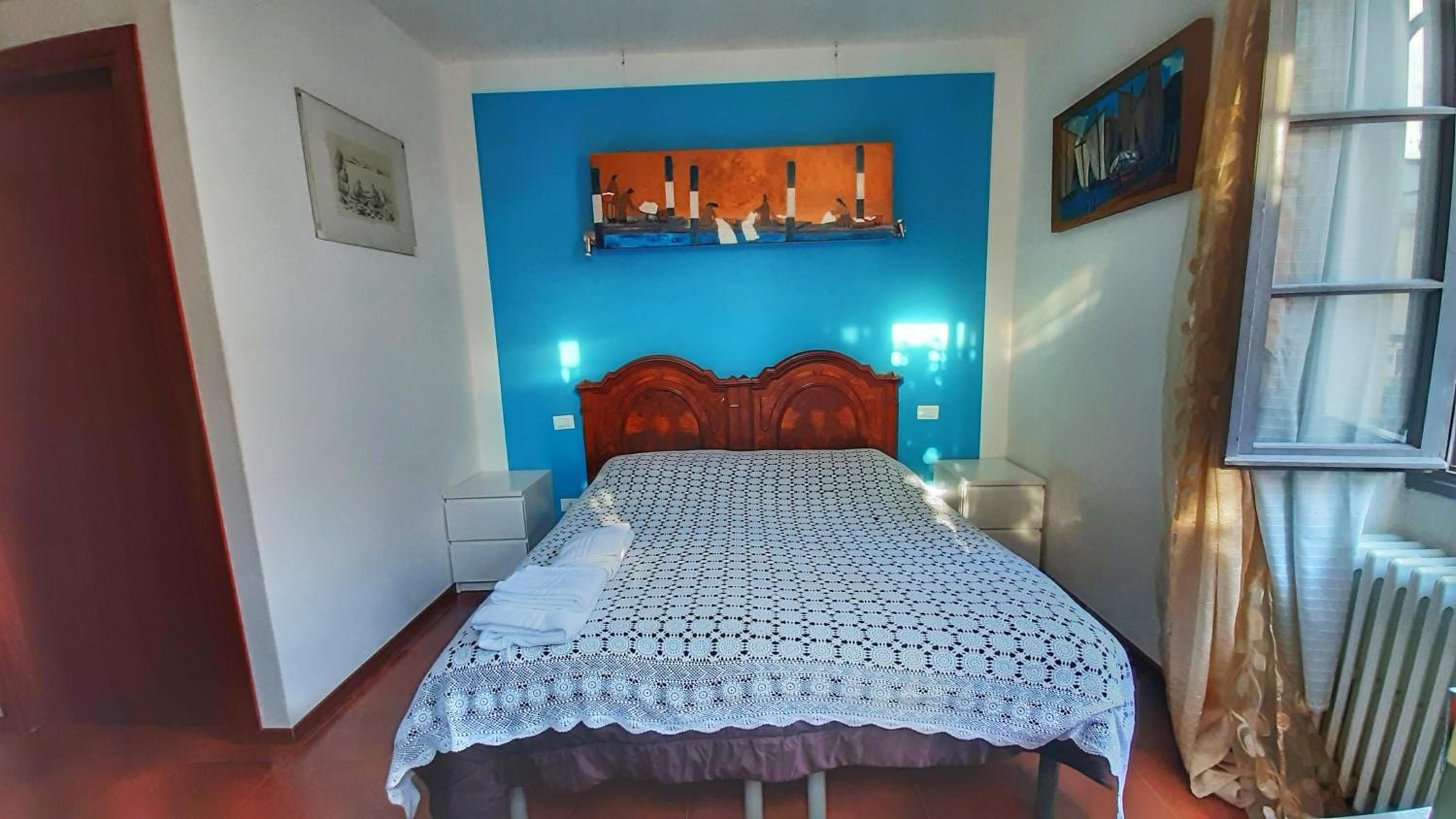 Deluxe Double Room with Balcony photo 3