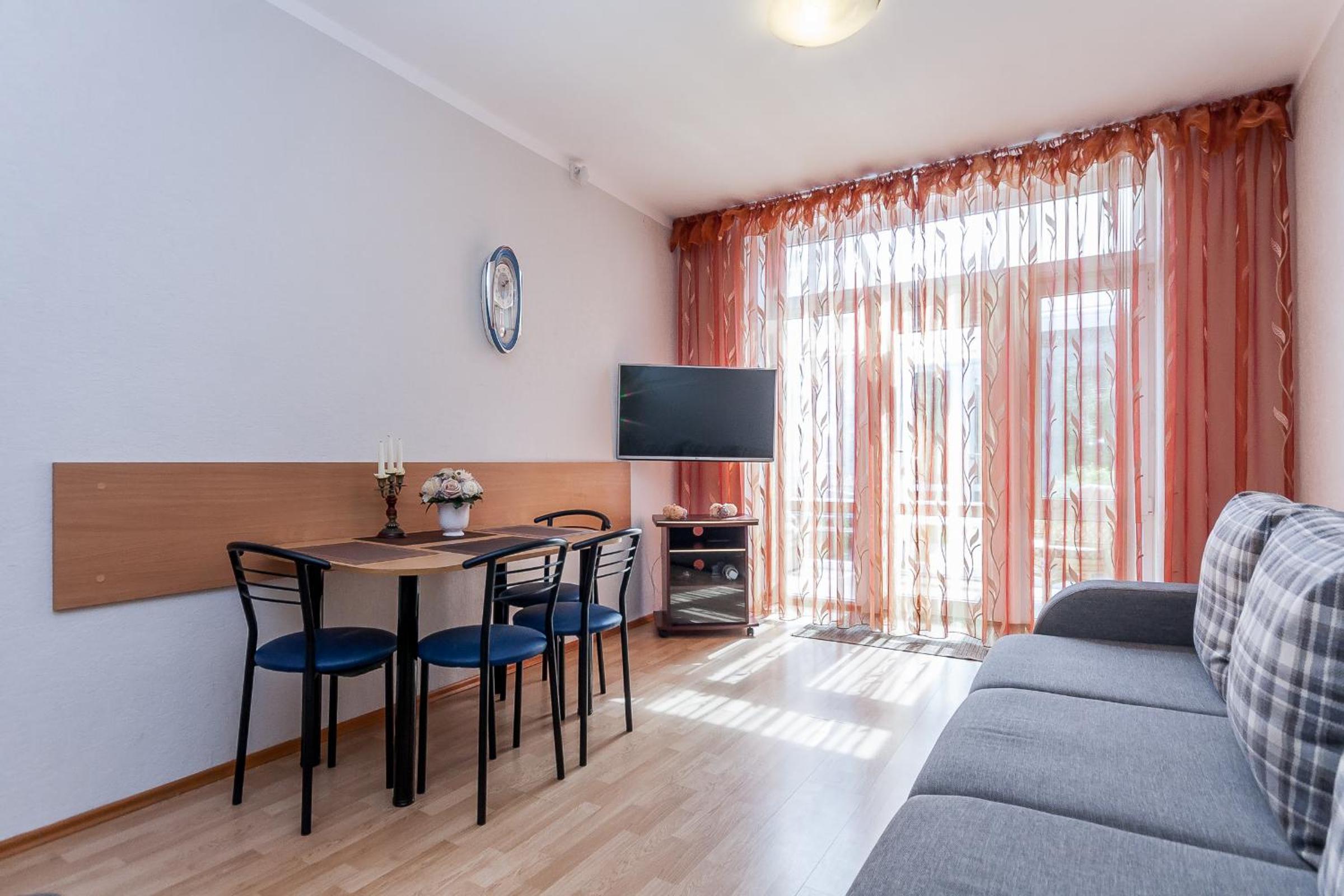 Apartment - Ground Floor - Photo 4