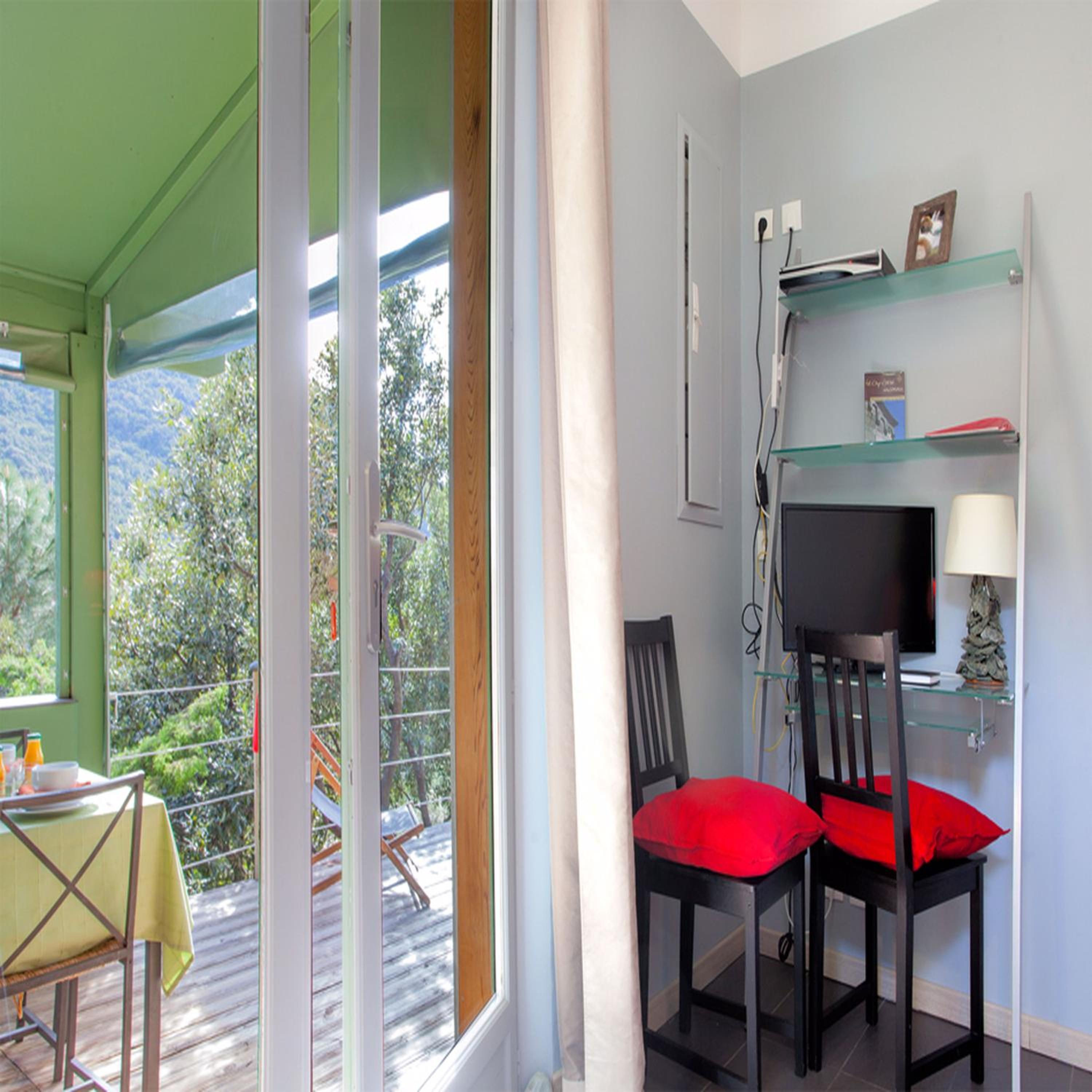 Apartment with Sea View photo 1