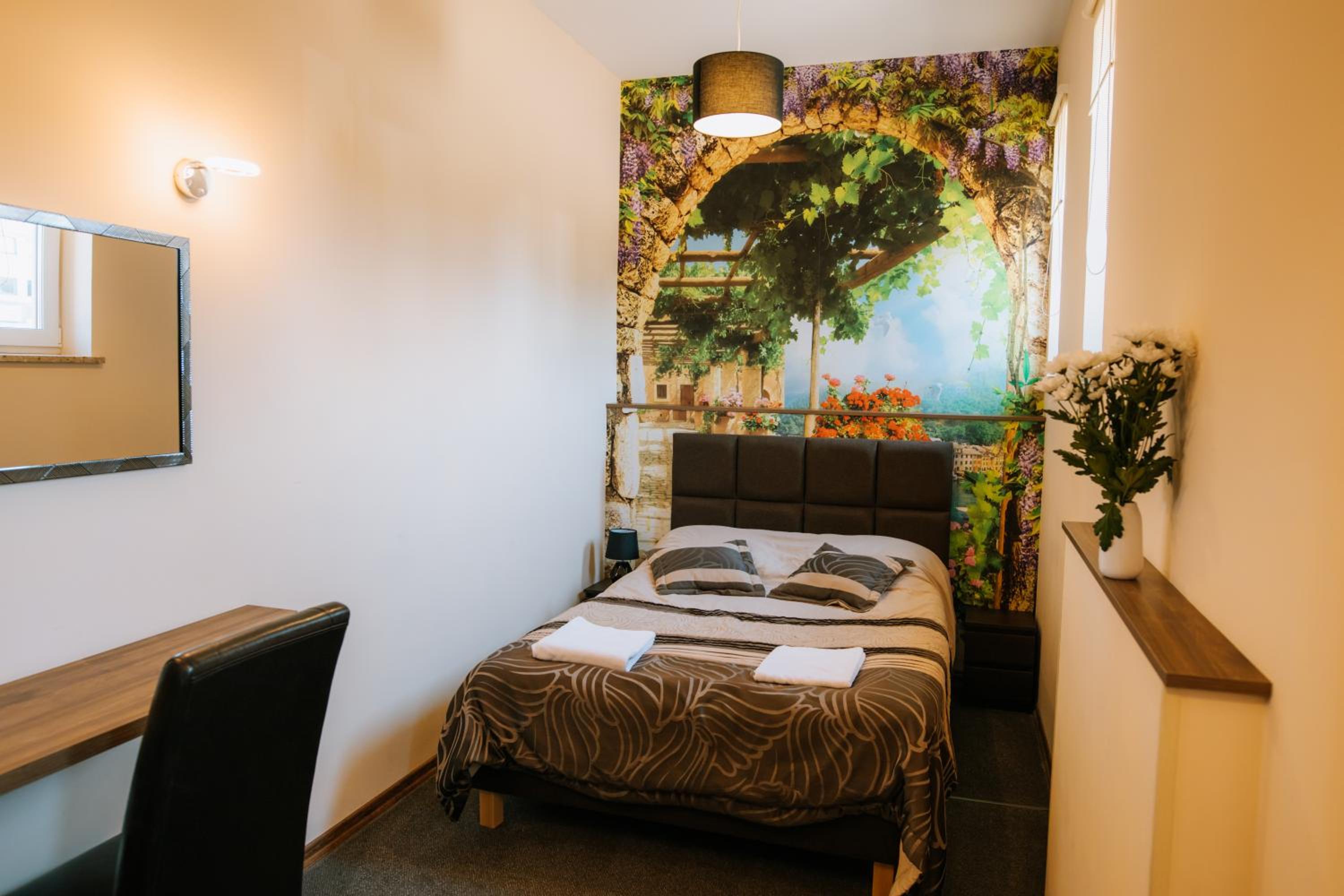 Deluxe Double Room with Bath photo 1