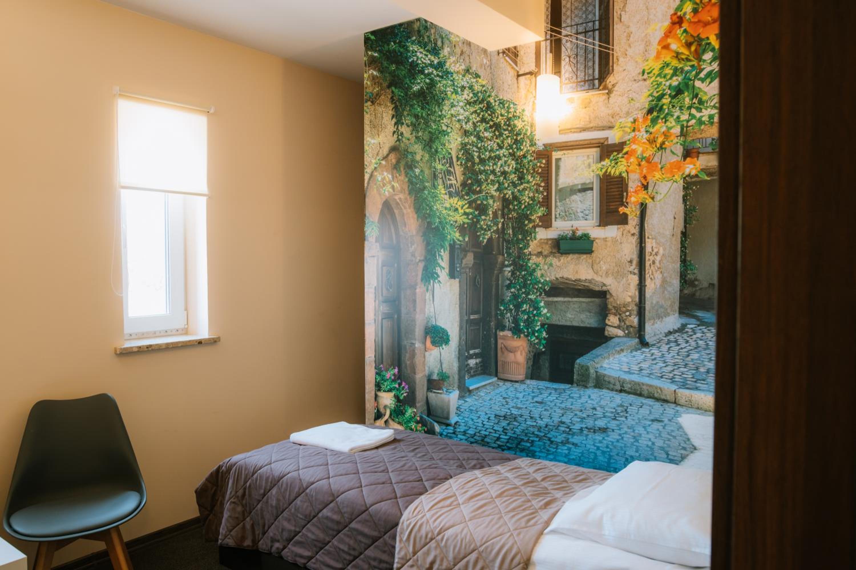 Standard Single Room with Shower photo 1