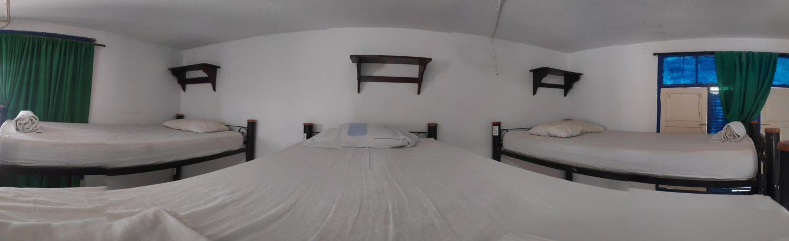 8-Bed Mixed Dormitory Room photo 1