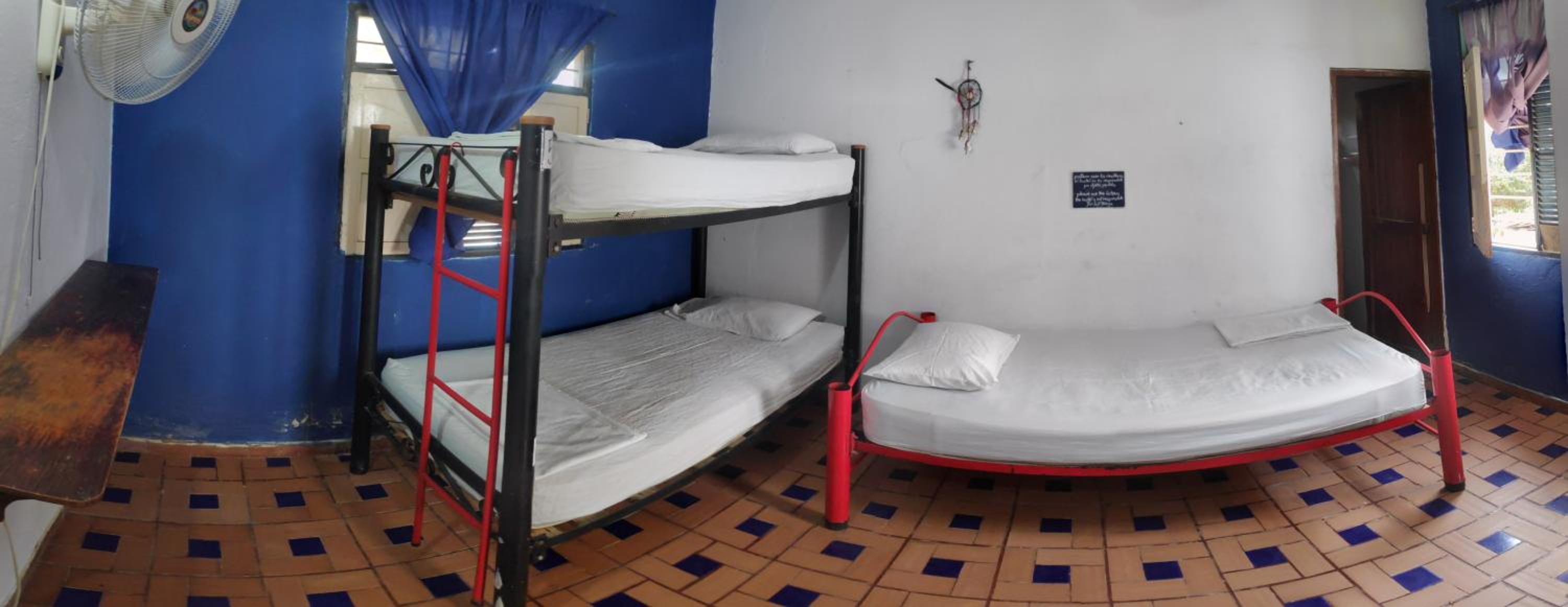 Triple Room with Private Bathroom photo 1
