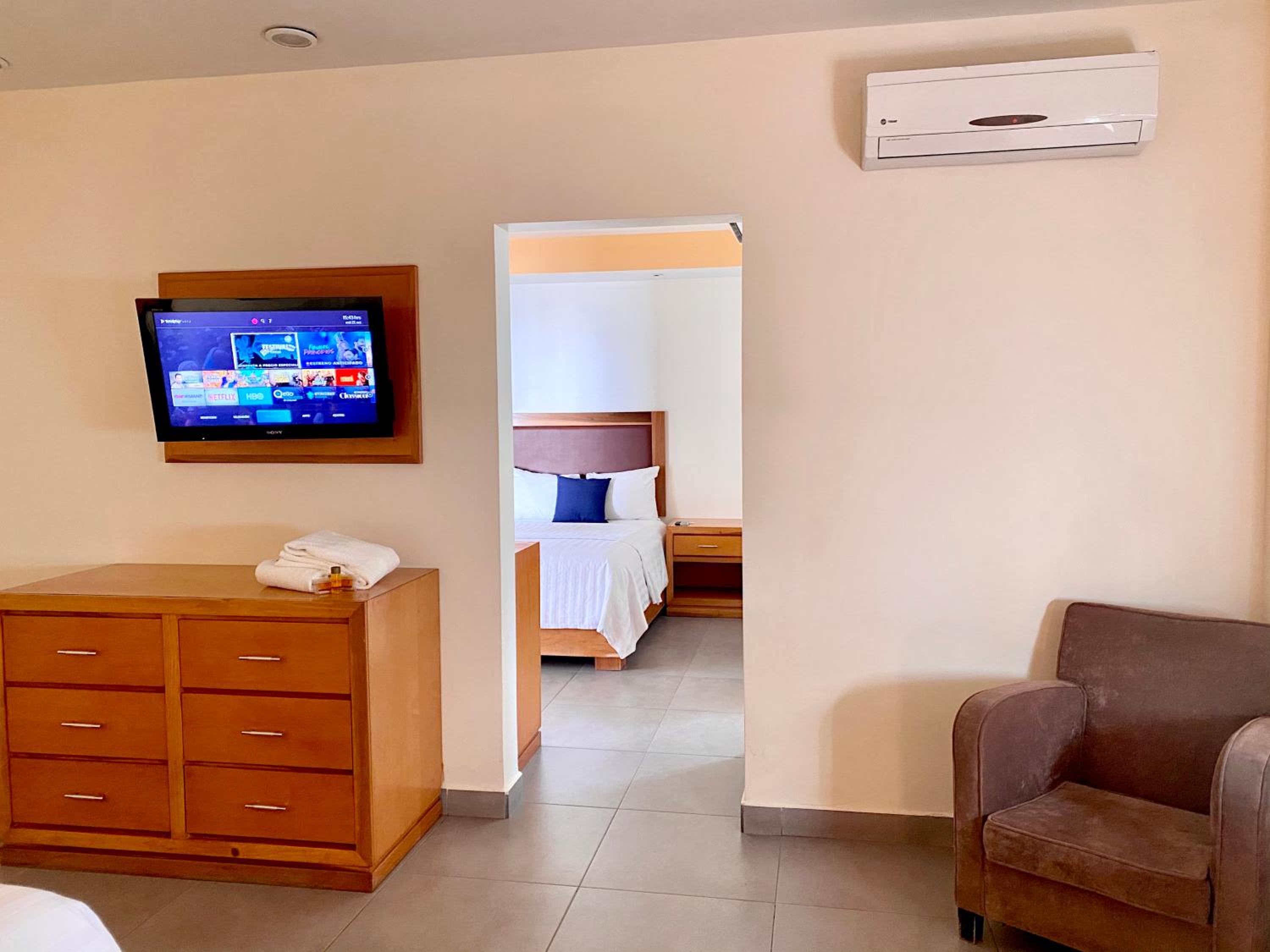 Two-Bedroom Suite - Photo 10