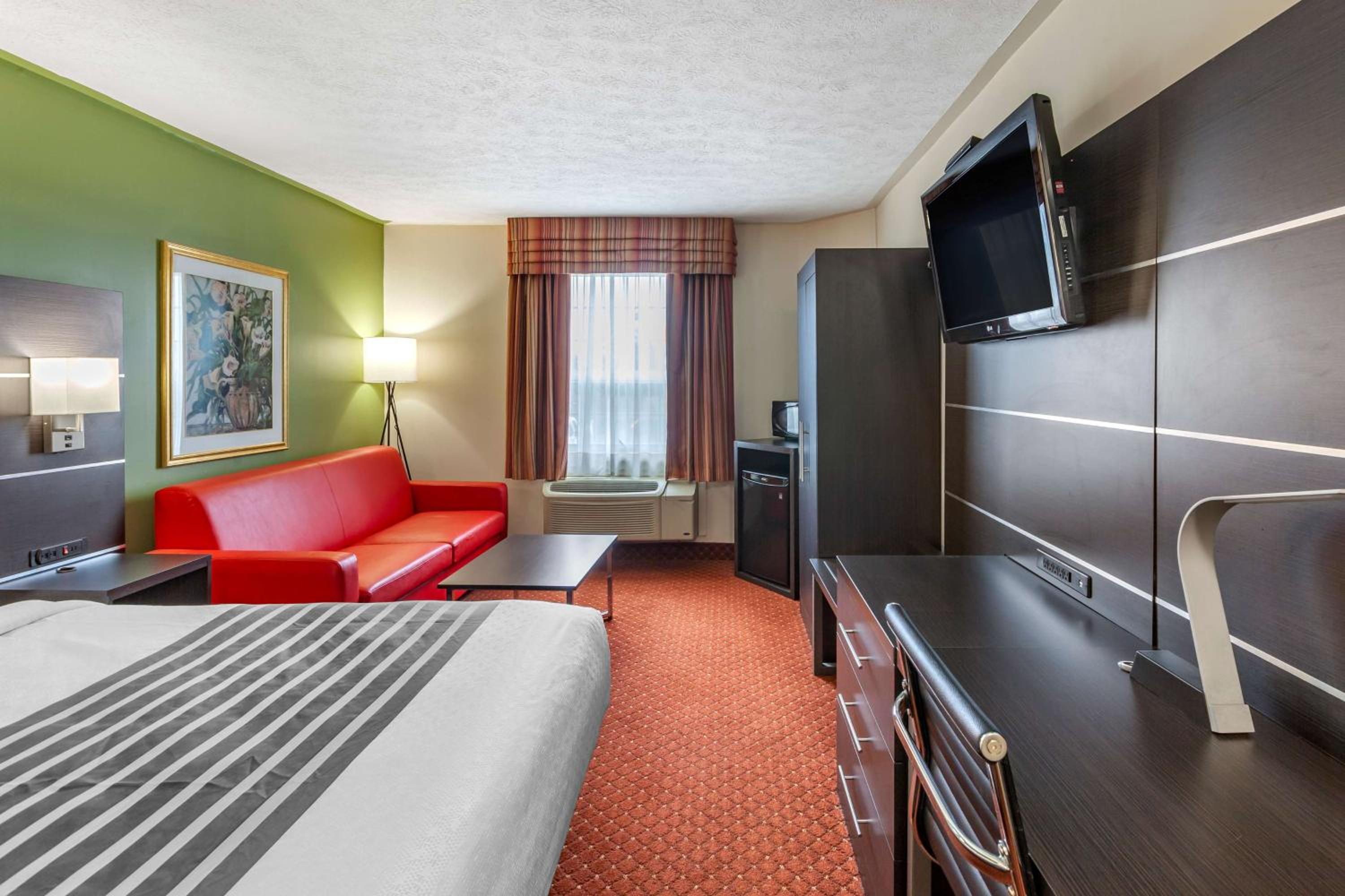 King Room with Sofa Bed