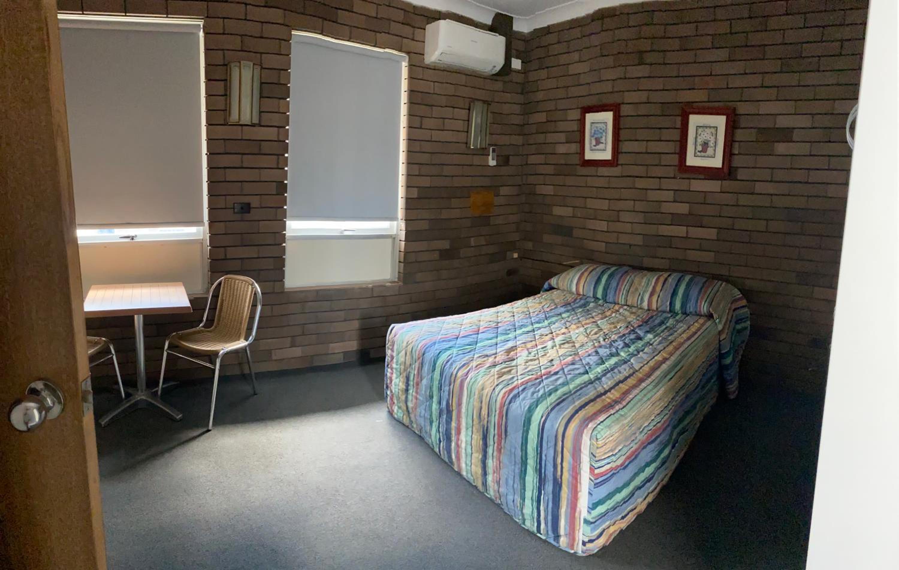 Standard Queen Room photo 1