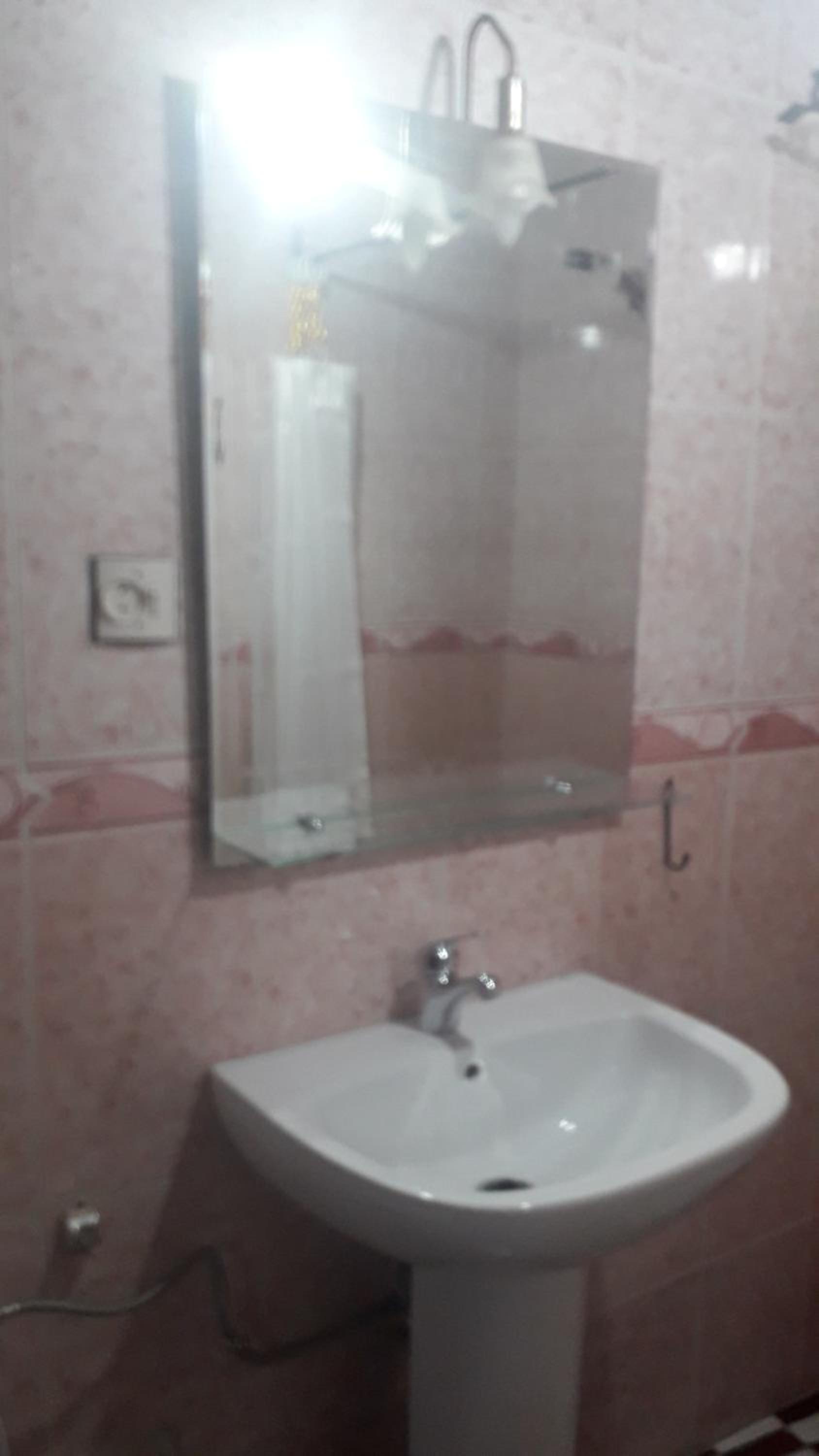 Double Room with Private External Bathroom - Photo 6