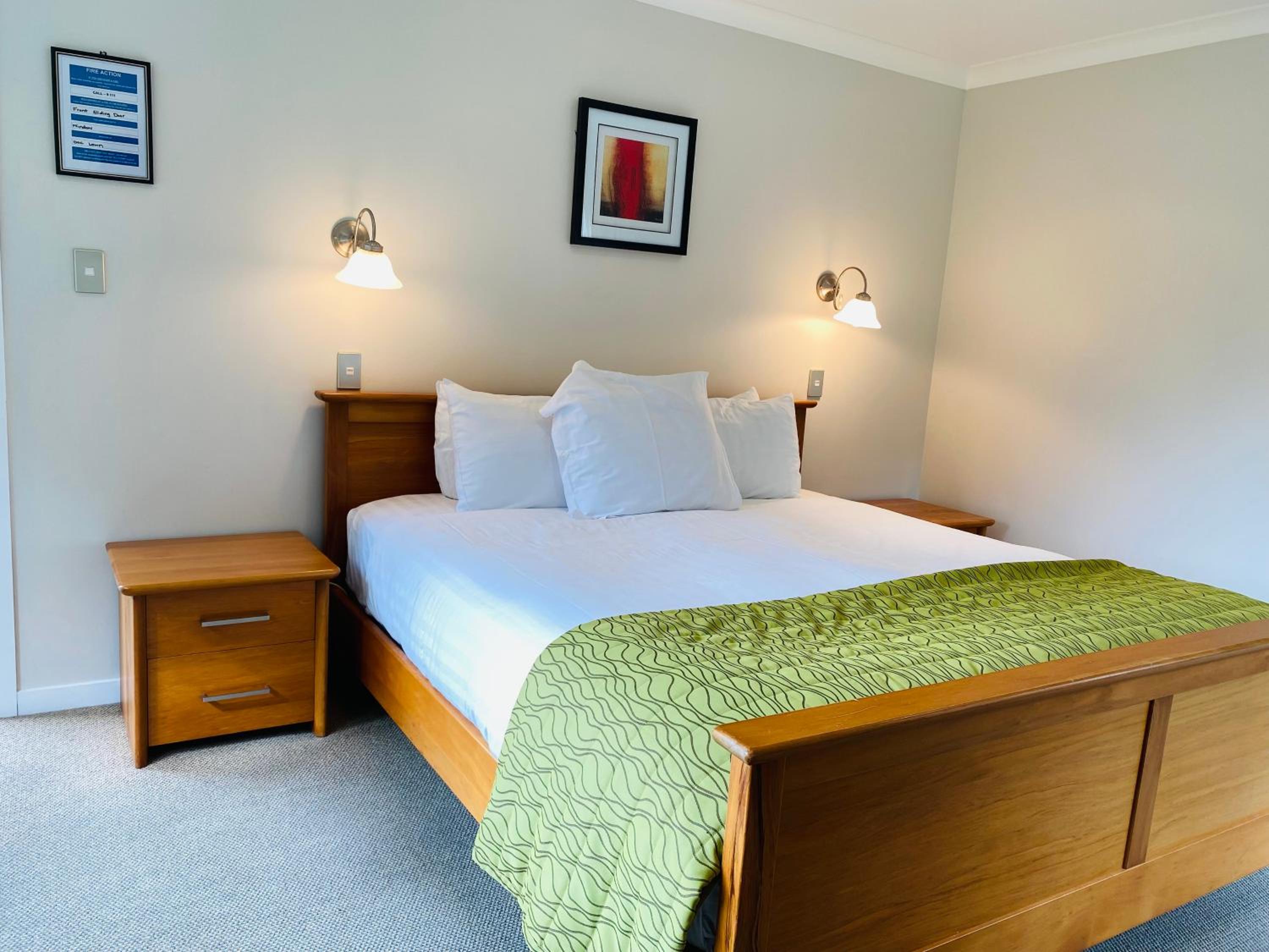 Double Room - Photo 1