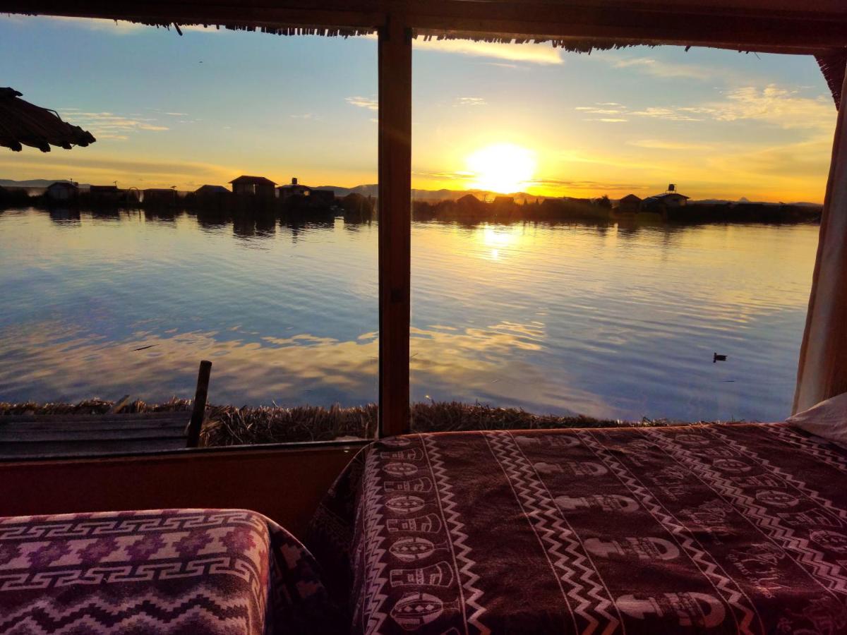 Double or Twin Room with Lake View photo 2