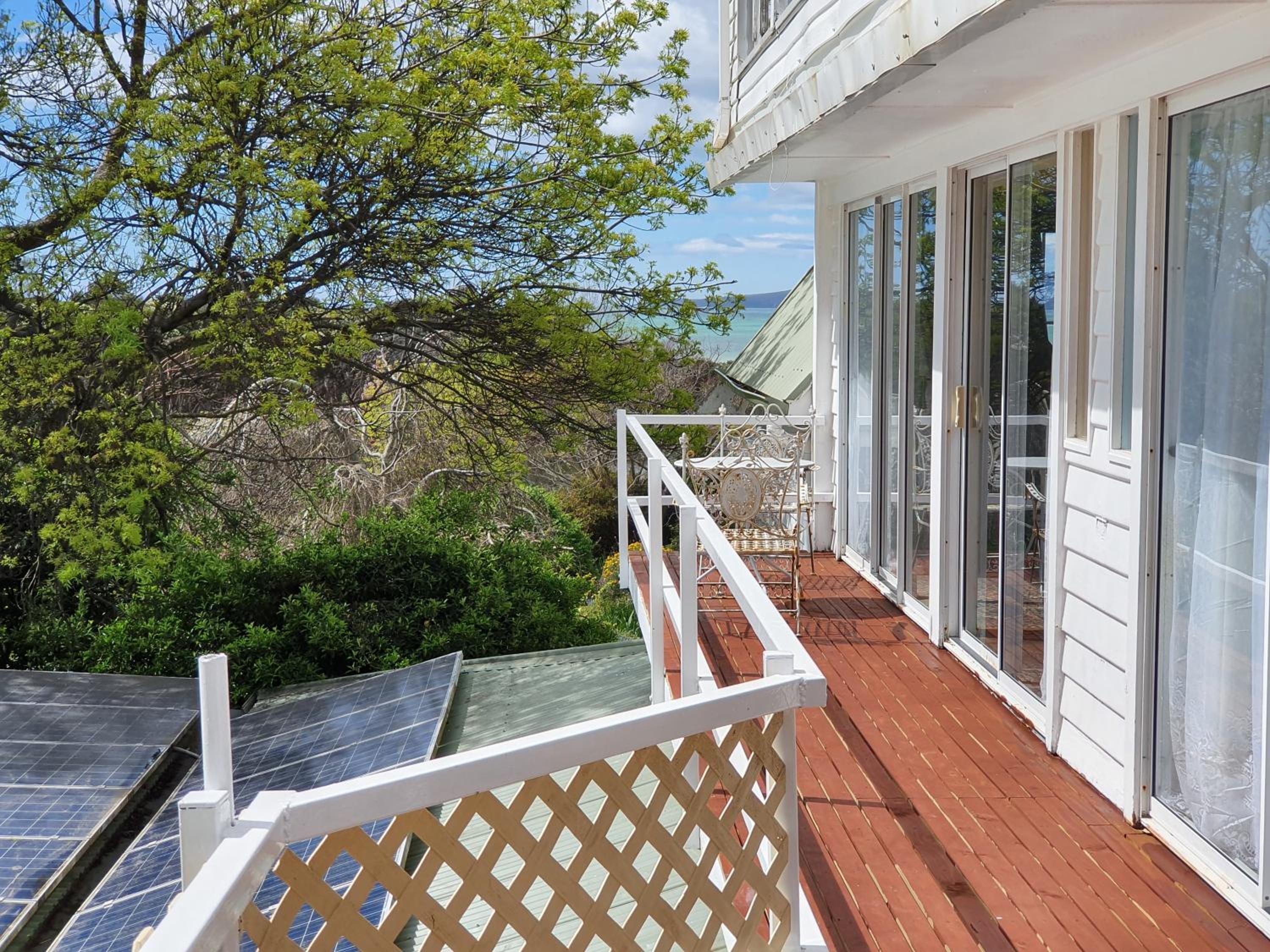 King Room with Sea View - Photo 14